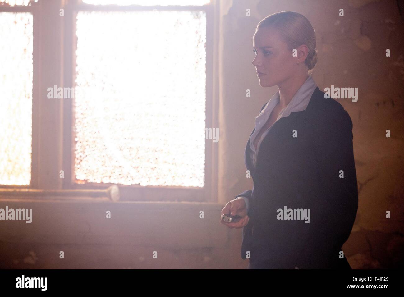 Titre original : du réconfort. Titre en anglais : du réconfort. Directeur de film : ALFONSO POYART. Année : 2015. Stars : Abbie Cornish. Credit : EDEN ROCK SUPPORT/FILMNATION ENTERTAINMENT/FLYNN PHOTO COMPA / Album Banque D'Images