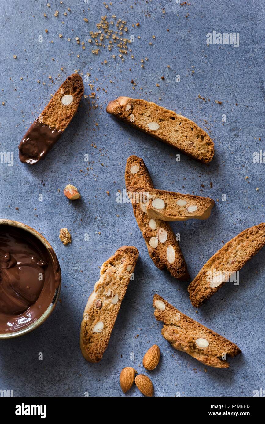 Biscottes aux amandes de blé entier Banque D'Images