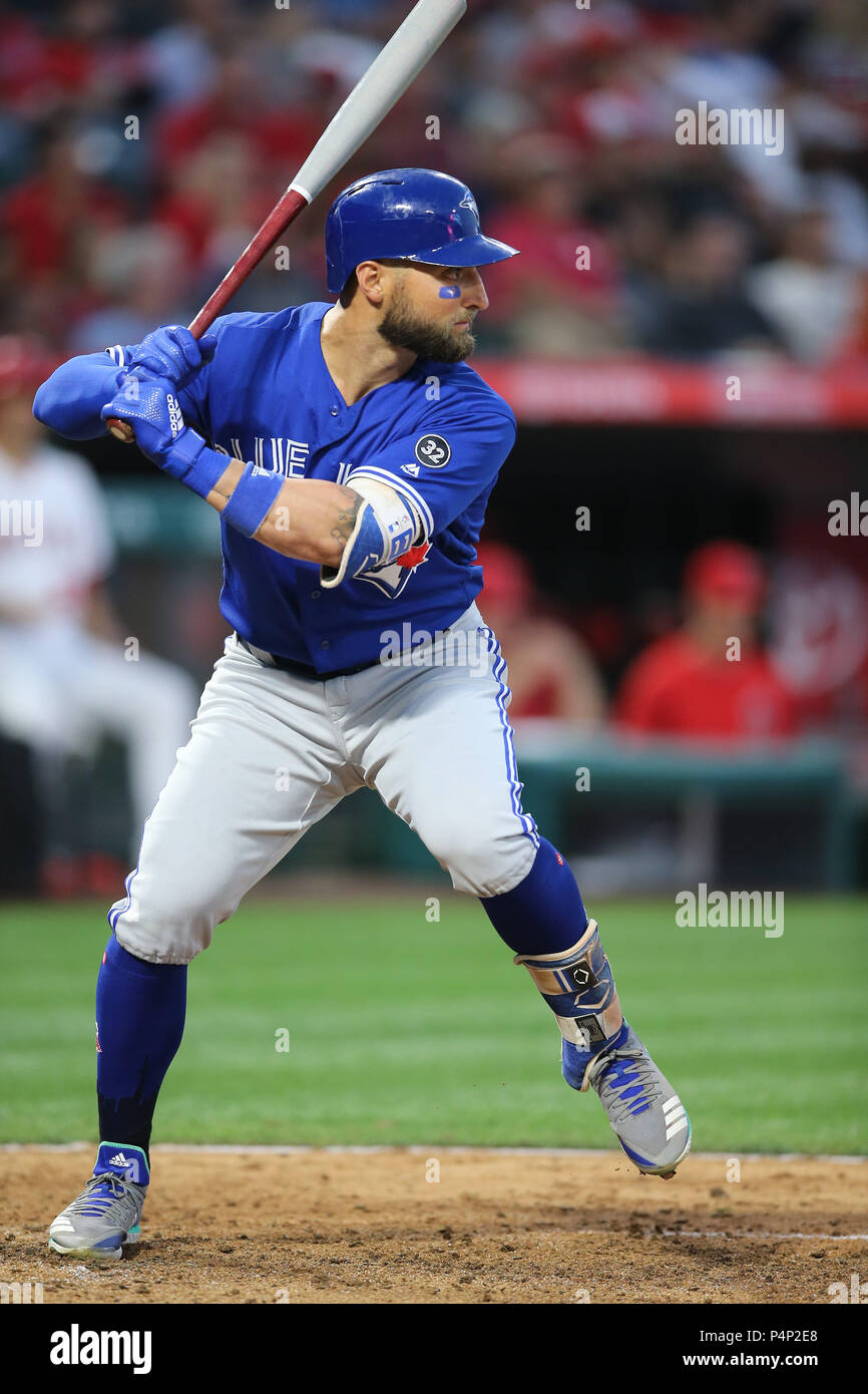 21 juin 2018 : Blue Jays de Toronto en champ centre Kevin pilier (11) chauves-souris pour les Blue Jays dans le jeu entre les Blue Jays de Toronto et Los Angeles Angels of Anaheim, Angel Stadium d'Anaheim, CA, photographe : Peter Renner and Co Banque D'Images