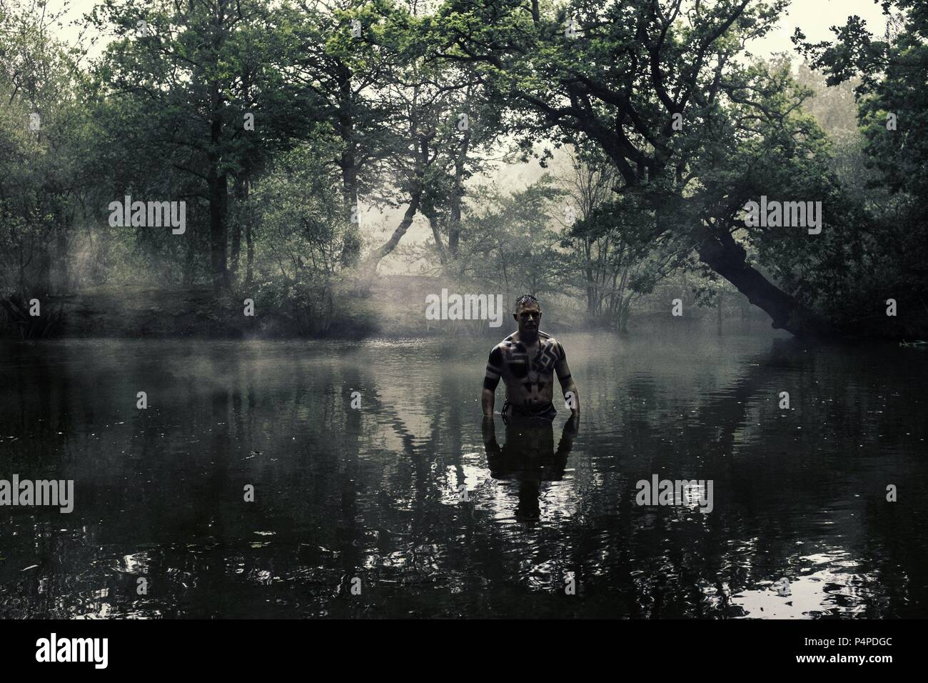 Description : Saison 1. Titre original : Tabou. Titre en anglais : Tabou. Film Réalisateur : TOM HARDY ; Steven Knight ; PLAQUETTES HARDY. Année : 2017. Stars : TOM HARDY. Credit : HARDY, SON & BAKER/SCOTT FREE PRODUCTIONS / Album Banque D'Images
