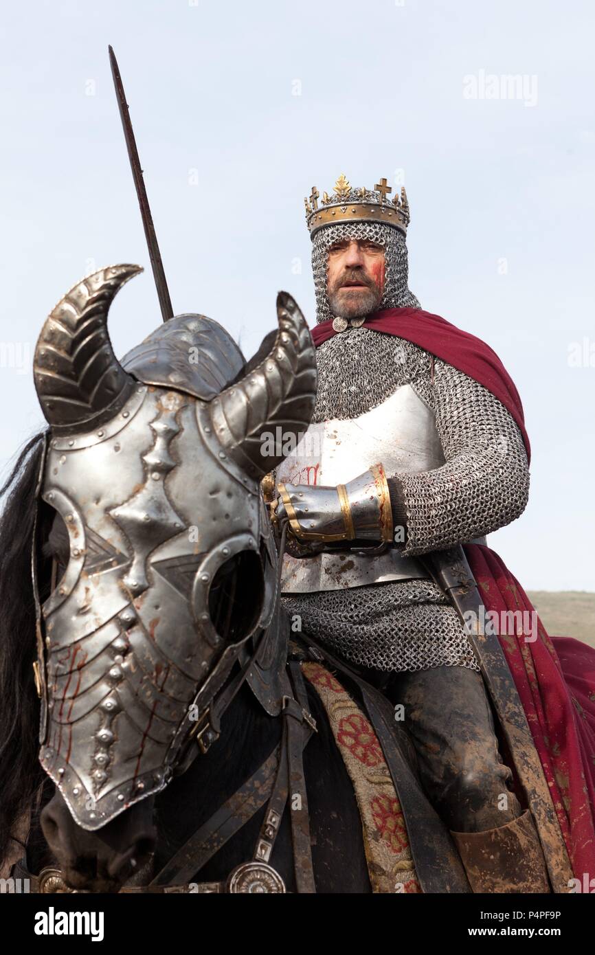 Titre du film original : The Hollow Crown. Titre en anglais : The Hollow Crown. Film Directeur : Richard Eyre ; RUPERT GOOLD ; THEA SHARROCK. Année : 2012. Stars : Heinrich IV. VON ENGLAND ; Jeremy Irons. Credit : British Broadcasting Corporation (BBC) / Album Banque D'Images