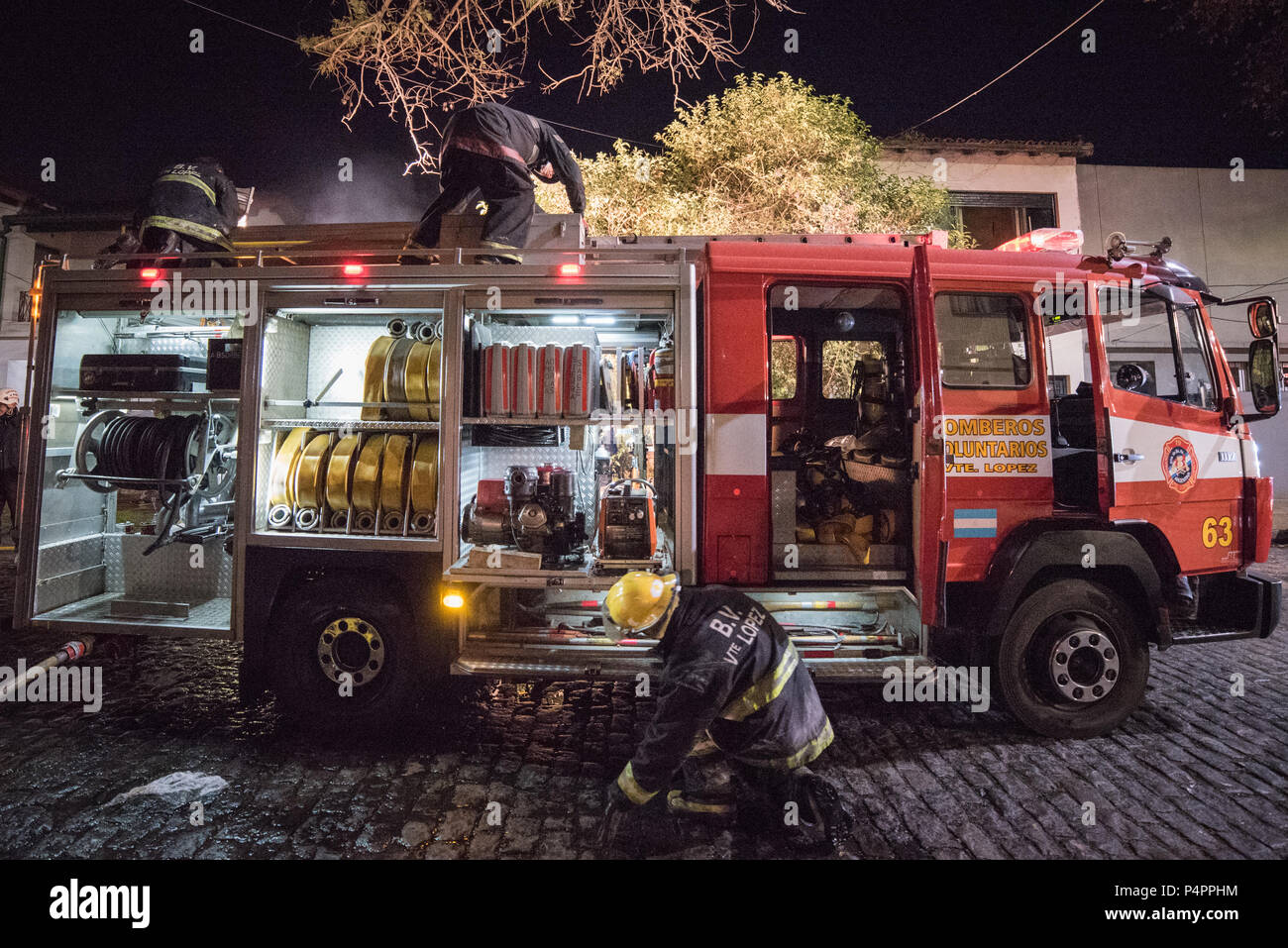 Pompiers Volontaires - Bomberos Voluntarios Banque D'Images