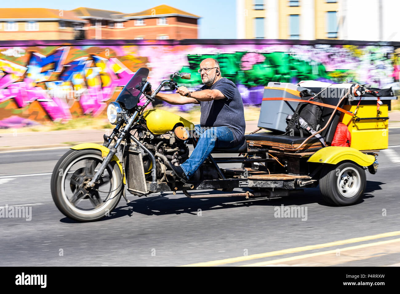 Saint-Yrieix : le mécano champion de la customisation moto vendra bientôt  des trikes - Charente Libre.fr