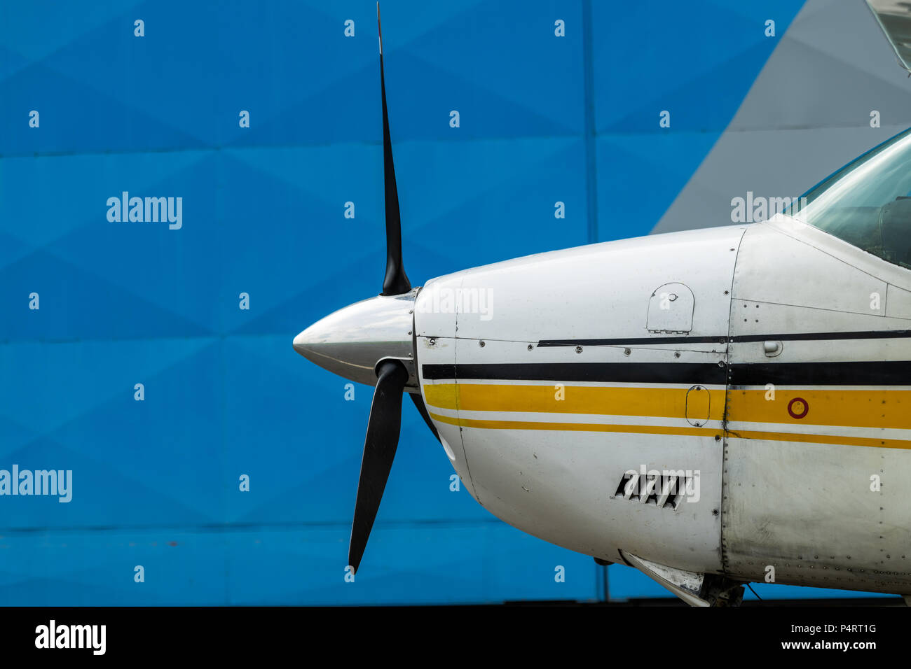 Les petits avions stationnés dans le hangar du Sport, Close up. détail Banque D'Images