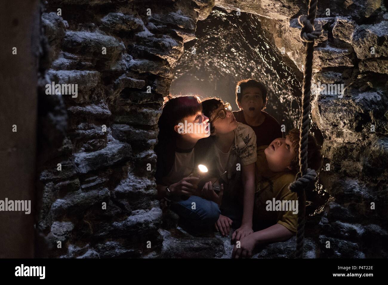 Titre original : I. Titre anglais : I. Directeur de Film : ANDRES MUSCHIETTI. Année : 2017. Stars : JAEDEN LIEBERHER ; FINN WOLFHARD ; JEREMY RAY TAYLOR ; JACK DYLAN GRAZER. Credit : KARZSMITH PRO/LIN/PICT New Line Cinema / VERTIGO / Album ENT Banque D'Images