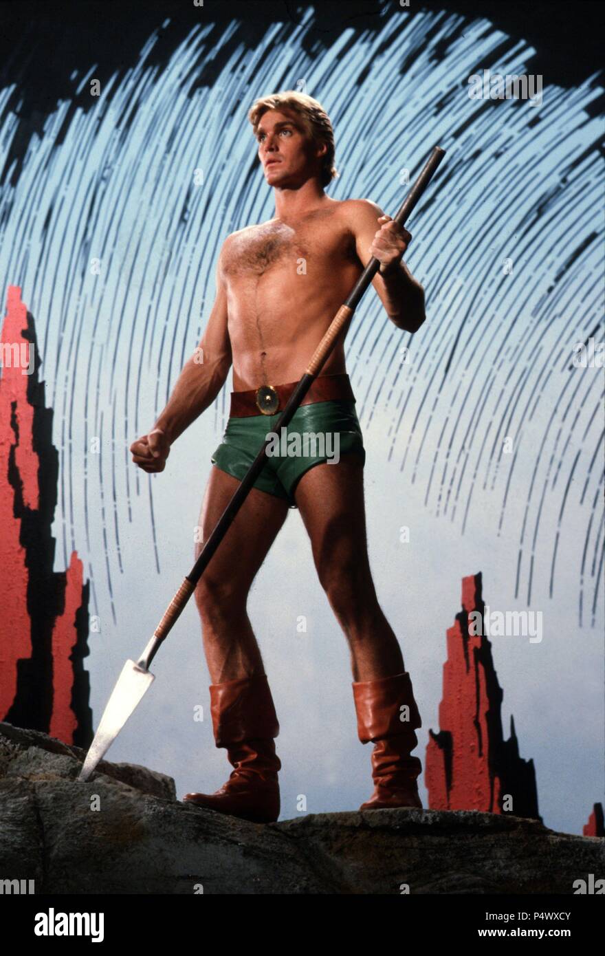 Titre original : Flash Gordon. Titre en anglais : Flash Gordon. Directeur de film : MIKE HODGES. Année : 1980. Stars : SAM J. JONES. Credit : UNIVERSAL PICTURES / Album Banque D'Images