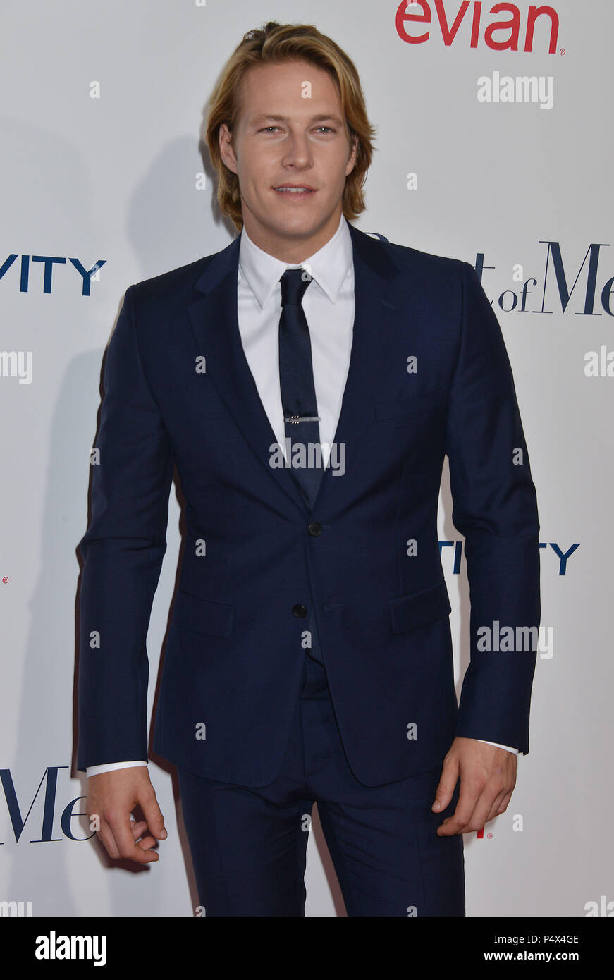 Luke Bracey au le meilleur de moi premiere au Regal Theatre inLos Angeles.Luke Bracey 013 ------------- Red Carpet Event, Vertical, USA, Cinéma, Célébrités, photographie, Bestof, Arts, Culture et divertissement, Célébrités Topix fashion / Vertical, Best of, événement dans la vie d'Hollywood, Californie - Tapis rouge et en backstage, USA, Cinéma, Célébrités, cinéma, télévision, Célébrités célébrités musique, photographie, Arts et culture, Bestof, divertissement, Topix trois quarts, vertical, une personne, à partir de l'an , 2014, enquête tsuni@Gamma-USA.com Banque D'Images