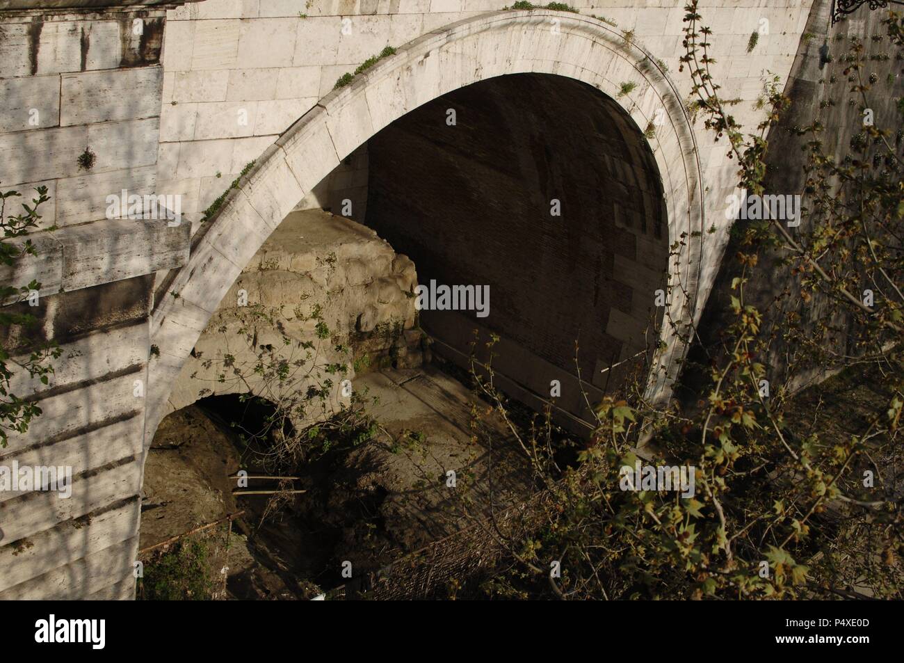 L'Italie. Rome. Cloaca Maxima. Banque D'Images