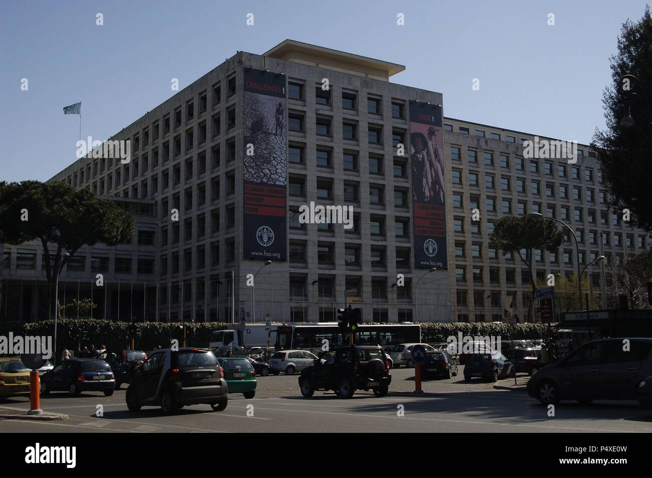 L'Italie. Rome. Bâtiment de la Fao. Le siège international de l'alimentation et l'agriculture (FAO). Bâtiment a été conçu en 1938 par Vittorio Cafiero et Mario Ridolfi, achevée en 1952. L'italien de l'extérieur. Banque D'Images