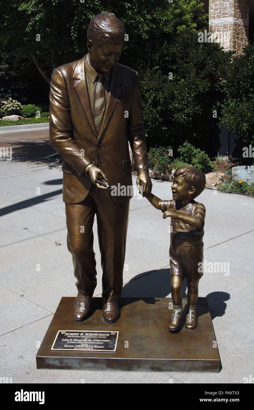 KENNEDY, John Fitzgerald (1917-1963). 35º Presidente de los Estados Unidos (1961-1963). ESTATUA DE KENNEDY. RAPID CITY. Estado de Dakota del Sur. Estados Unidos. Banque D'Images