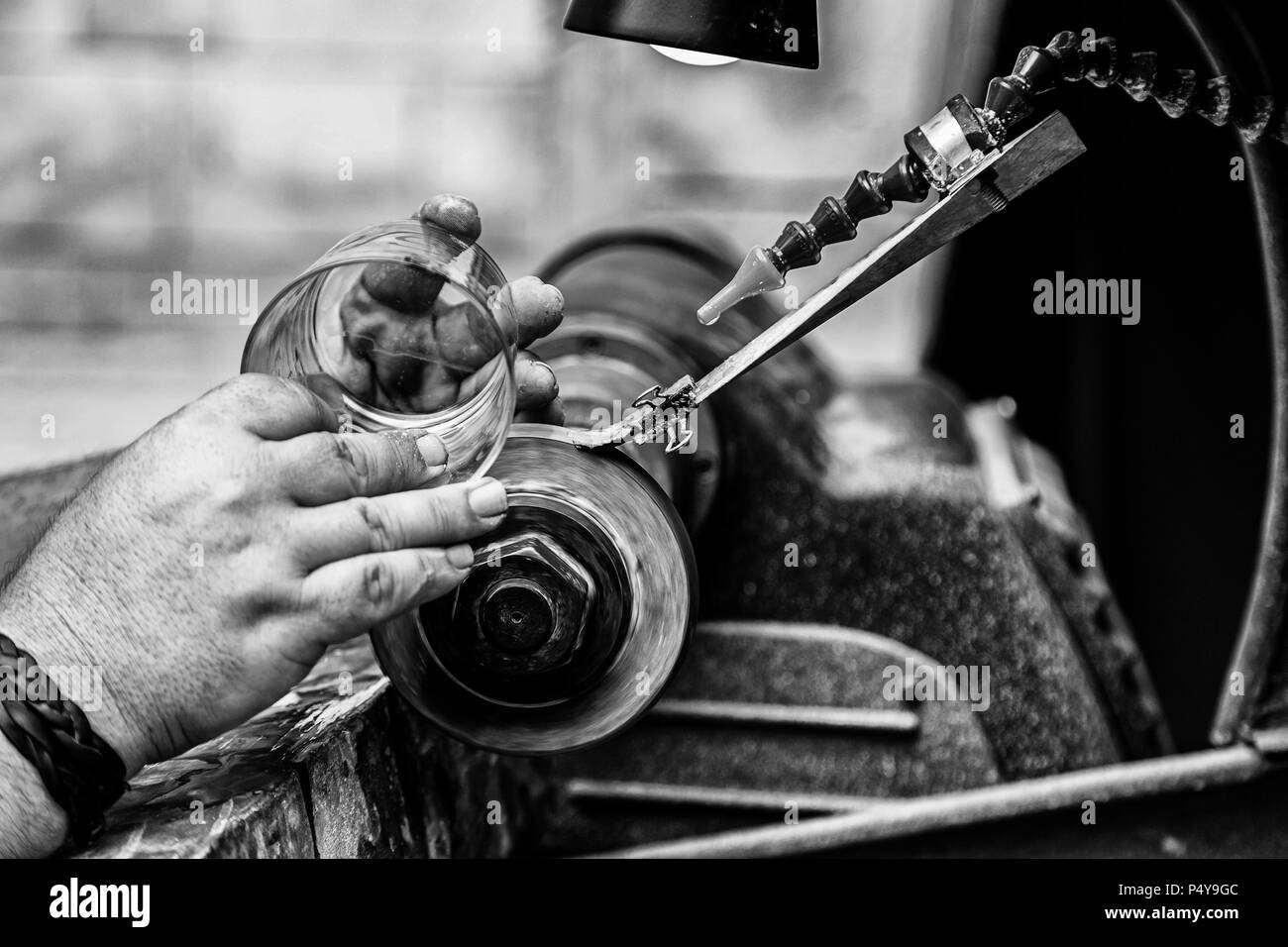 Tour de verre, le détail de l'outil pour travailler avec le verre Banque D'Images