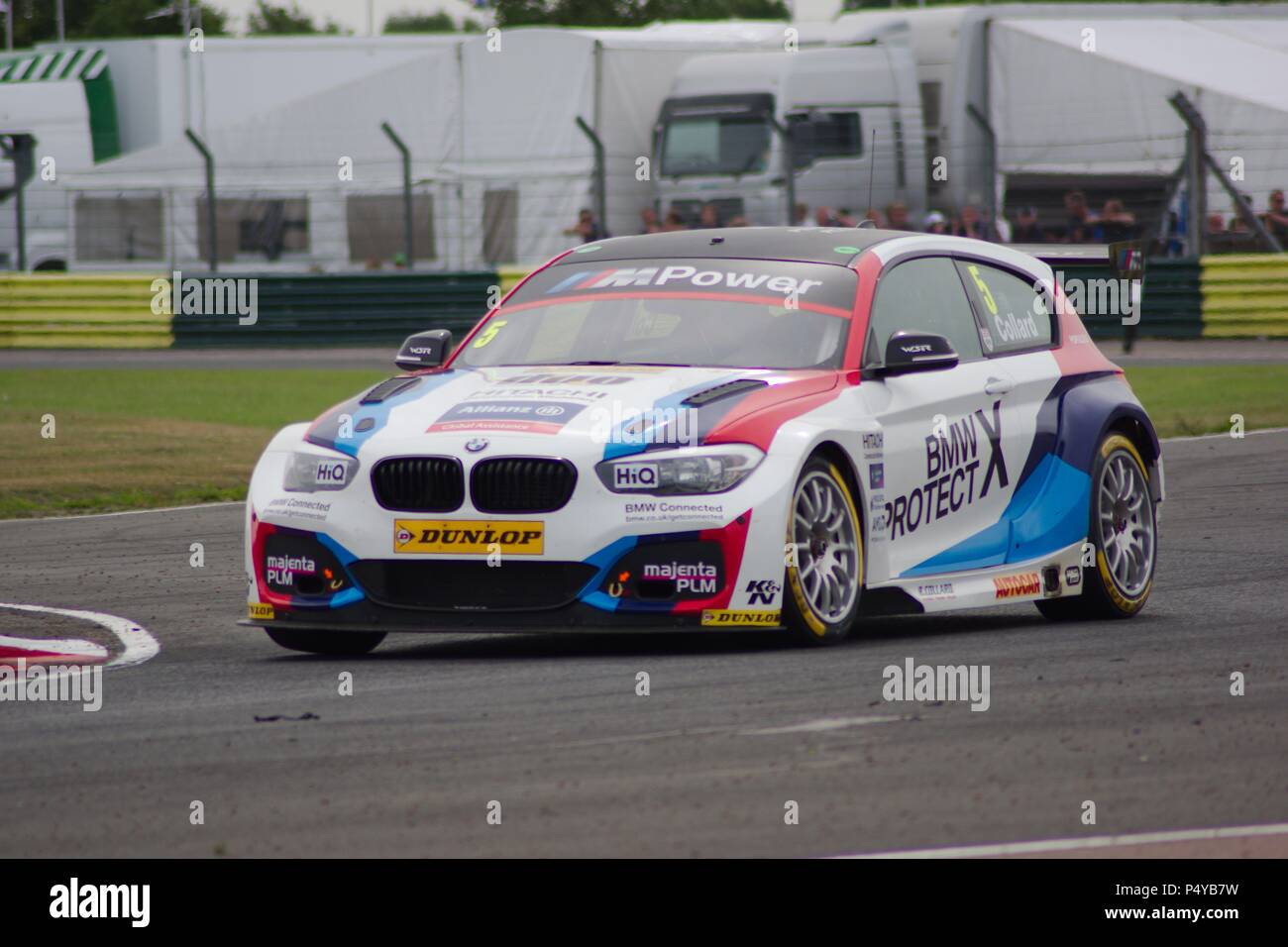 Dalton sur les tés, en Angleterre, 23 juin 2018. Rob Collard au volant d'une BMW 125i M Sport pour BMW de l'équipe au cours de qualification pour la Dunlop MSA British Touring Car Championship à Croft Circuit. Crédit : Colin Edwards/Alamy Live News. Banque D'Images