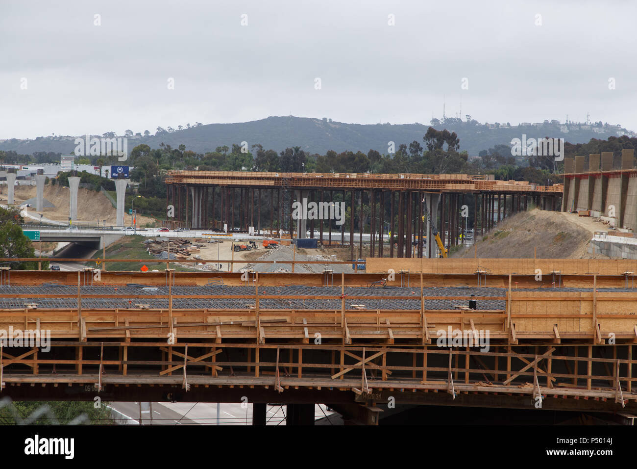 L'extension en construction chariot Mid-Coast à San Diego, Californie's University Centre ville et région de l'UCSD. Le 23 juin 2018. Banque D'Images