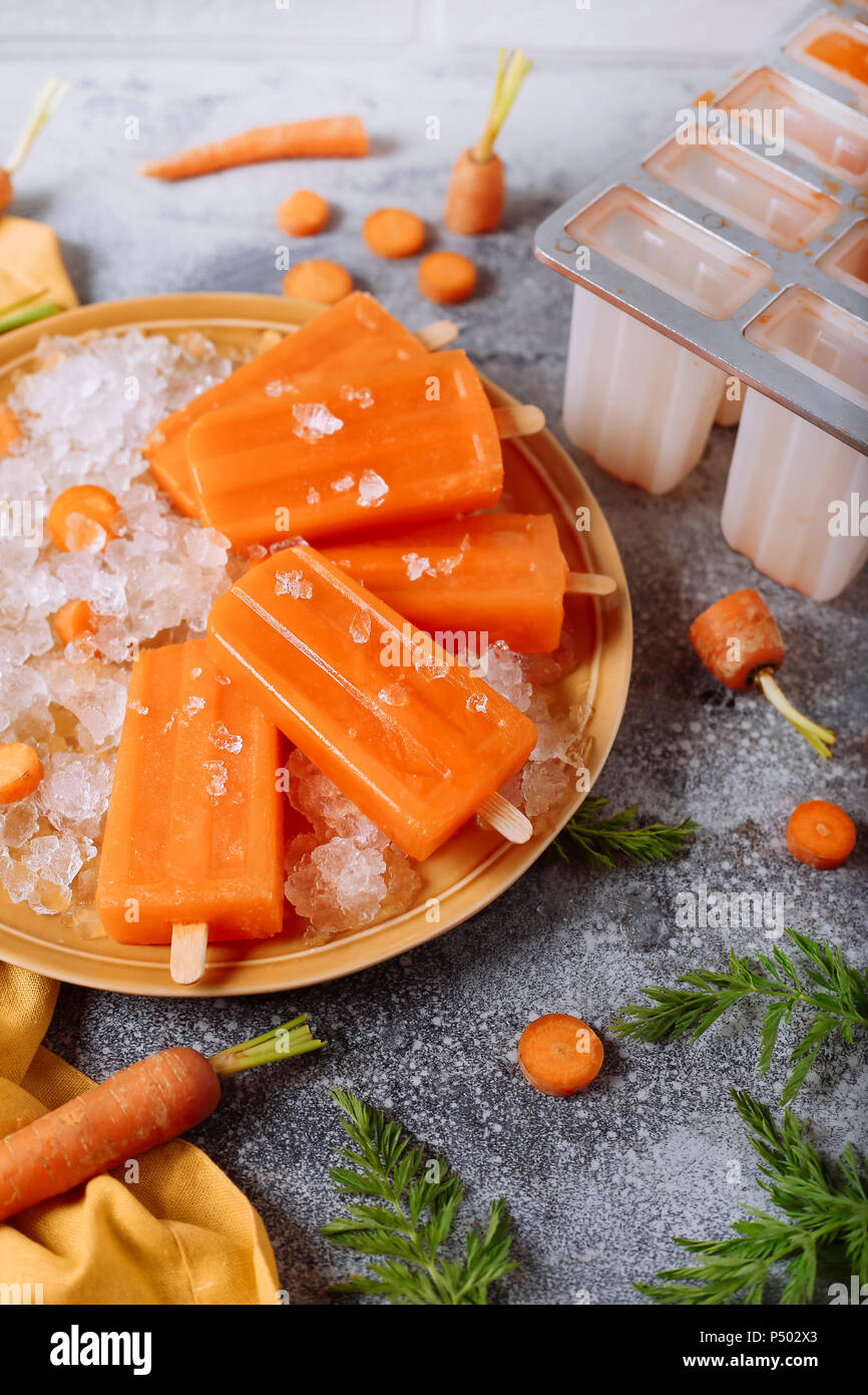 Sucettes glacées carottes Banque D'Images