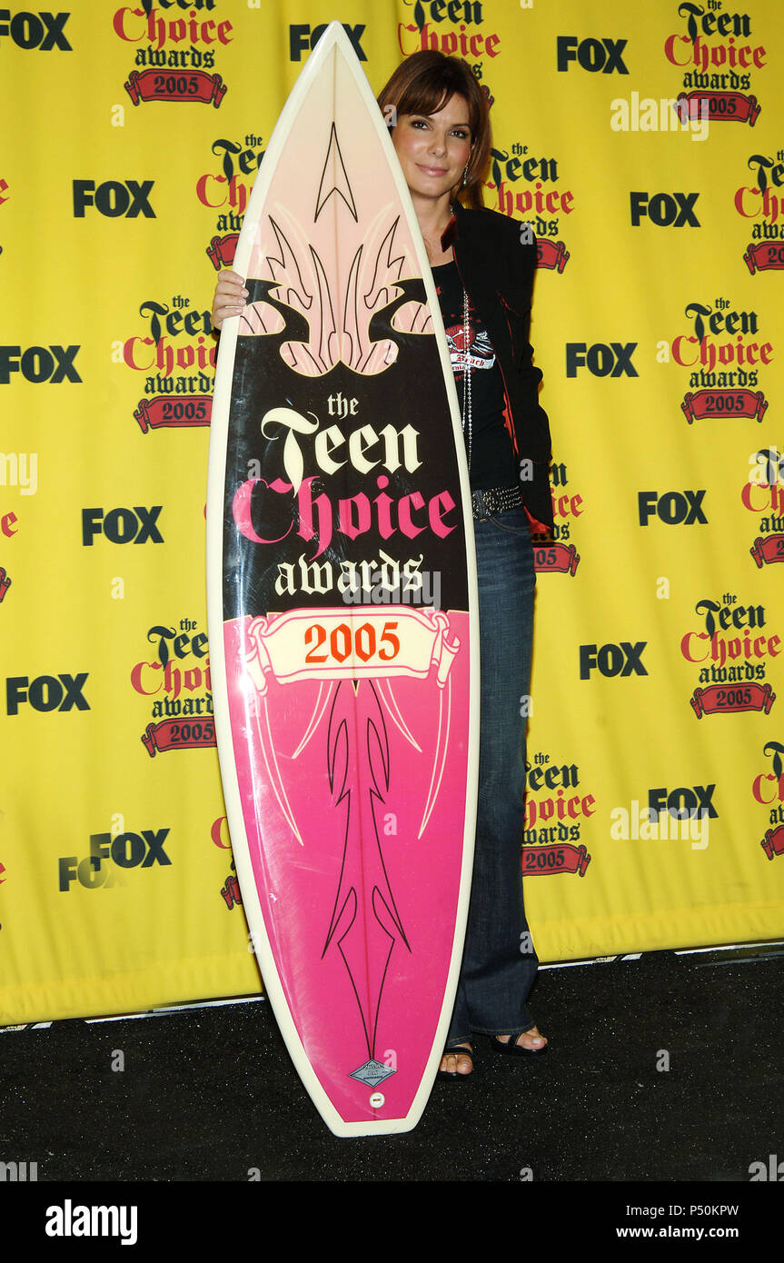 Sandra Bullock aux Teen Choice Awards à l'Universal Amphitheatre de Los Angeles. 14 août 2005. - BullockSandra jpgBullockSandra134.134 événement dans la vie d'Hollywood, Californie - Red Carpet Event, USA, Cinéma, Célébrités, photographie, Bestof, Arts, Culture et divertissement, Célébrités, Mode Topix Meilleur de Hollywood, la vie, événement dans la vie d'Hollywood, Californie - une remise de trophée, backstage, cinéma, télévision, célébrités, célébrités de la musique, Topix Bestof, Arts, Culture et loisirs, photographie, tsuni@Gamma-USA.com , Tsuni enquête de crédit / USA, 2000- Banque D'Images