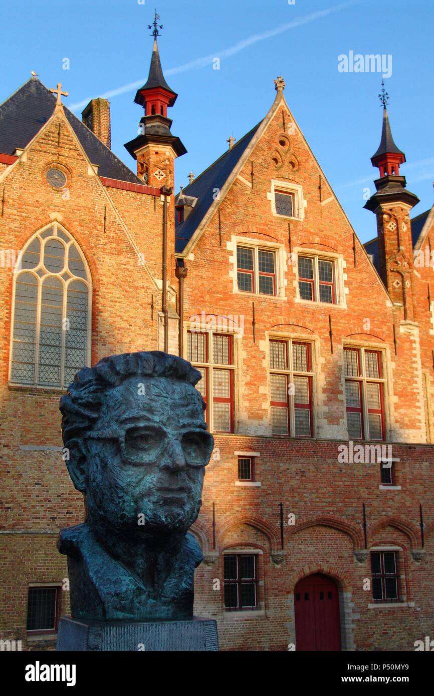 FRANK VAN ACKER (1929-1992). Político belga. S. XX. Busto en la ciudad de Brujas. Provincia de Flandes Occidental. Bélgica. Banque D'Images