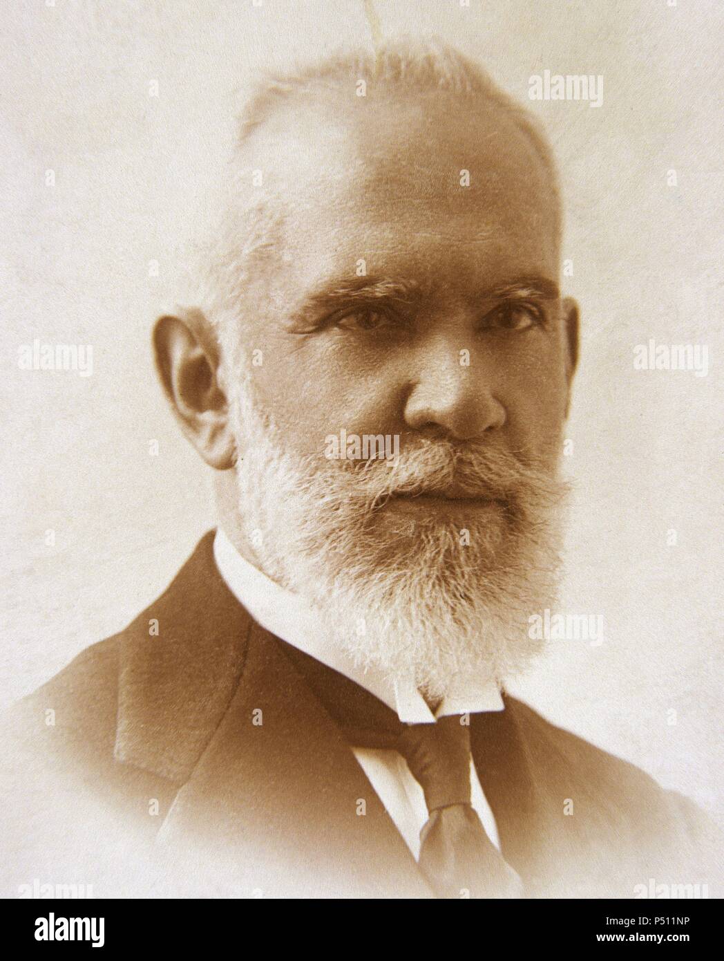RAFAEL ALTAMIRA Y CREVEA (1886-1951). Historiador y jurista español. Fundó 'la revista Crítica de historia y literatura' y fue director del periódico republicano 'La justicia" (1888-1892). S. XIX-XX (S. XIX-S. XX). Fotografía. Banque D'Images
