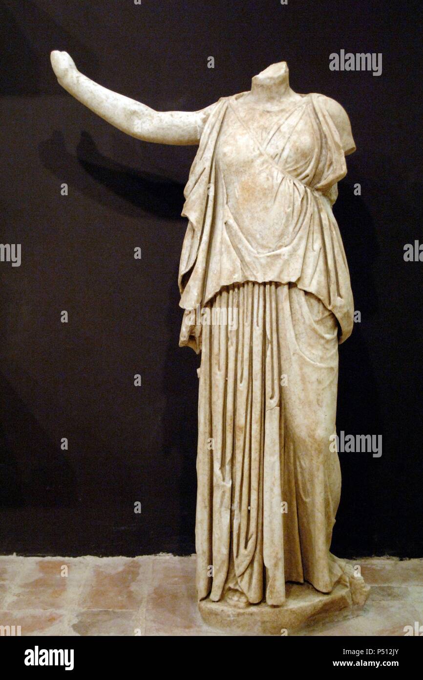 L'art grec. République d'Albanie. Statue d'Artémis, déesse de la chasse. Trouvés lors de la fouille de vestiges phéniciens dans l'année 2003-2004. III-I siècle avant J.-C. Ruines de musée de Butrint. Banque D'Images