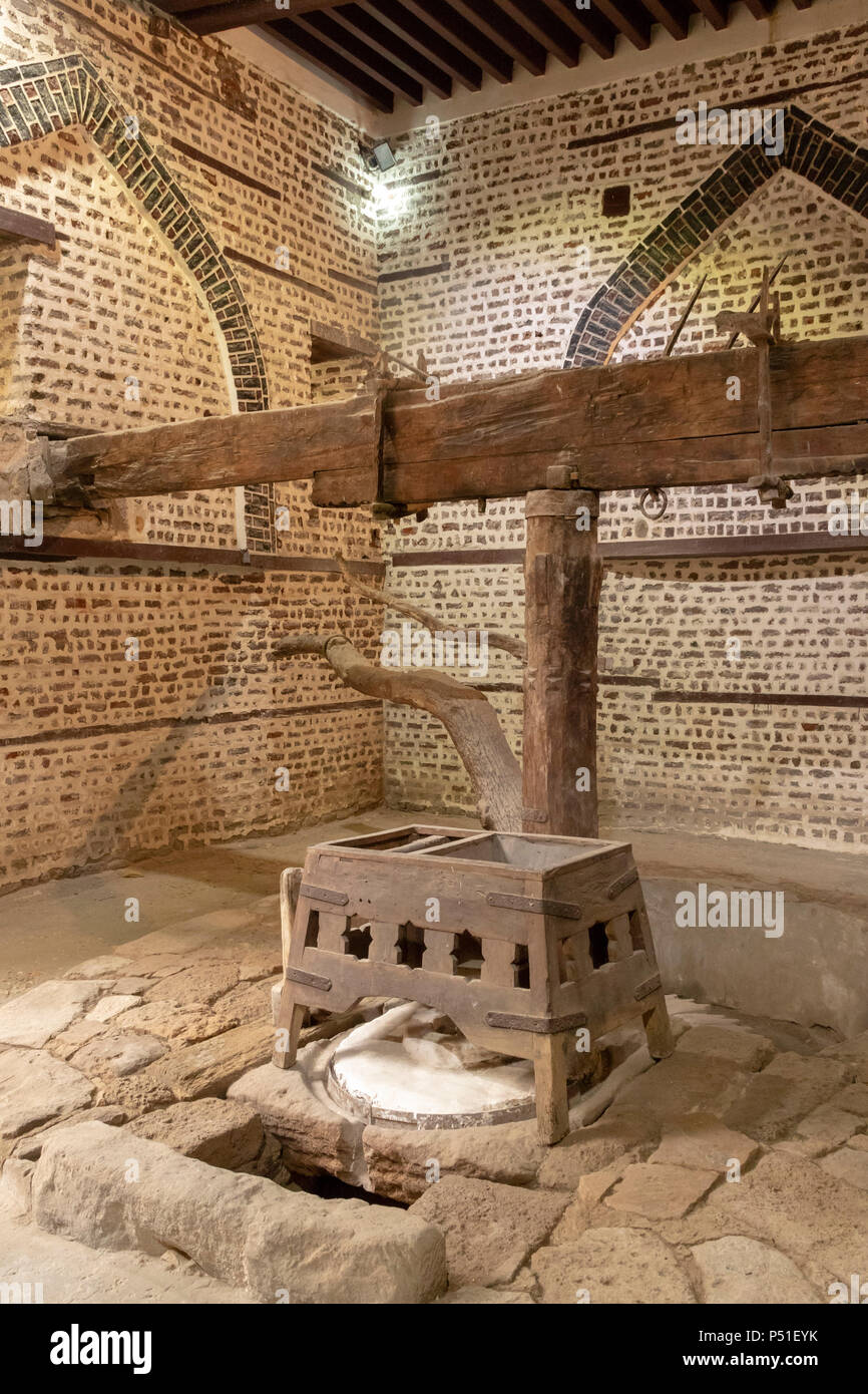 Intérieur de Abu Shahin moulin à céréales, Rosetta, Egypte Banque D'Images