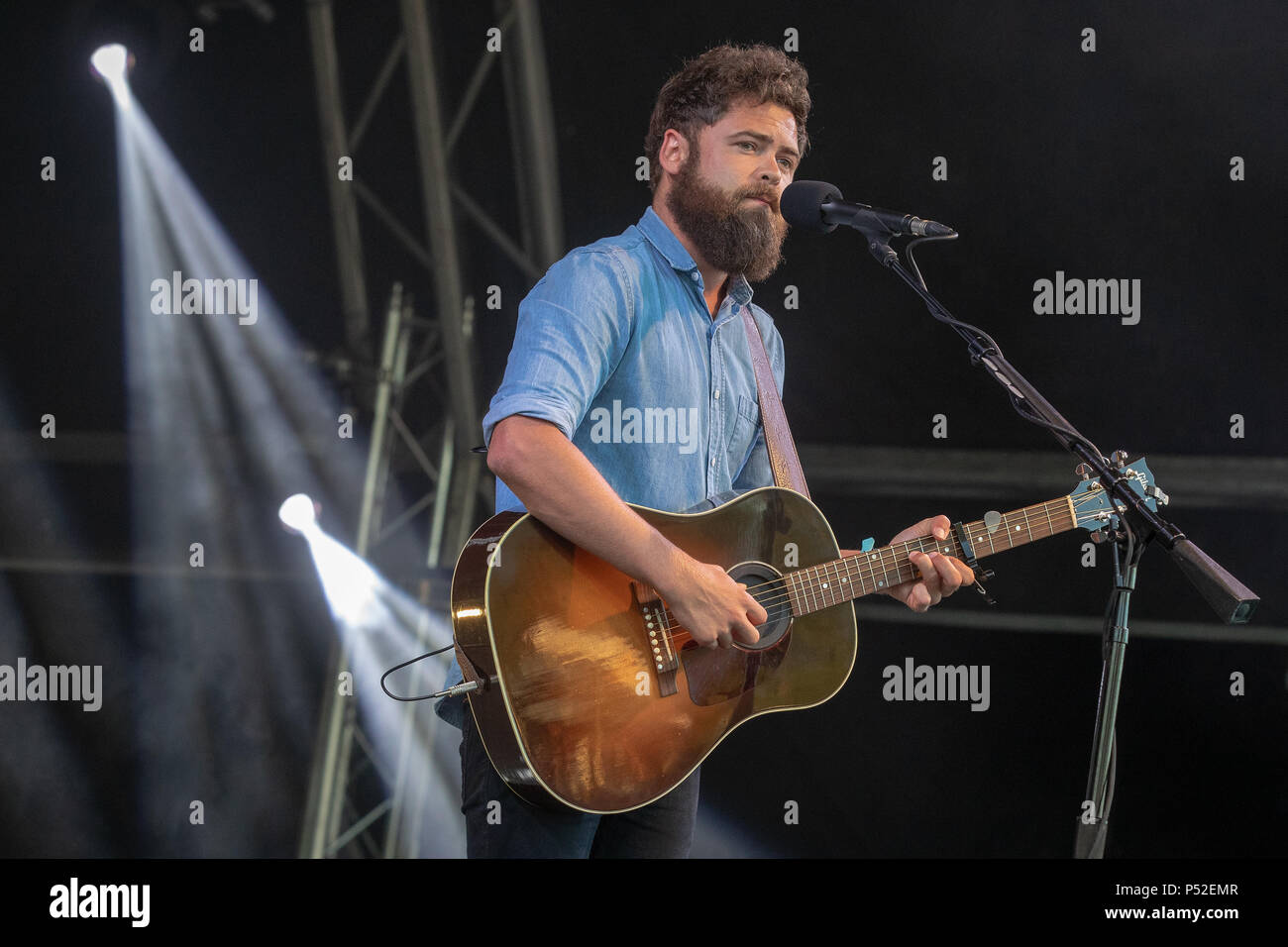 Tunbridge Wells, Royaume-Uni. 24 Juin, 2018 chanteur-compositeur anglais Michael David Rosenberg d'effectuer en tant que passager à la Black deer Festival, Parc Geauga Lake'S Wildwater Kingdom Kent, Royaume-Uni..© Jason Richardson / Alamy Live News Banque D'Images