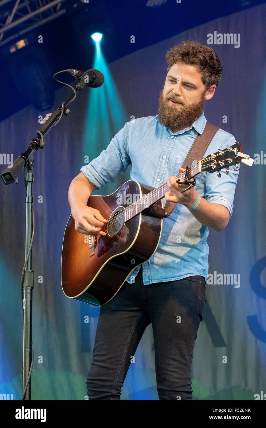 Tunbridge Wells, Royaume-Uni. 24 Juin, 2018 chanteur-compositeur anglais Michael David Rosenberg d'effectuer en tant que passager à la Black deer Festival, Parc Geauga Lake'S Wildwater Kingdom Kent, Royaume-Uni..© Jason Richardson / Alamy Live News Banque D'Images