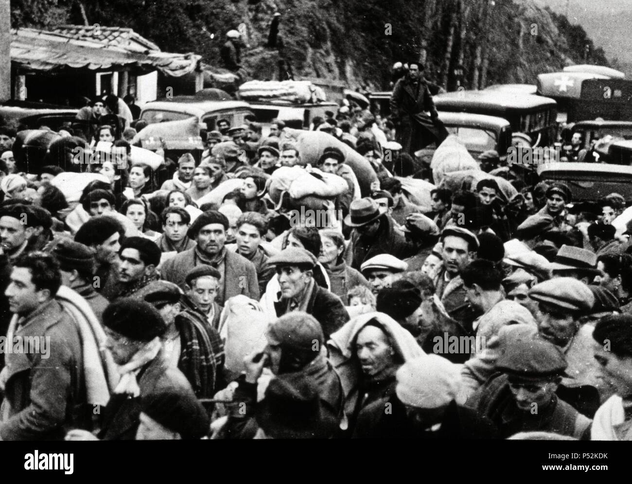 La guerre civile espagnole. Le Perthus, France, les réfugiés en ...