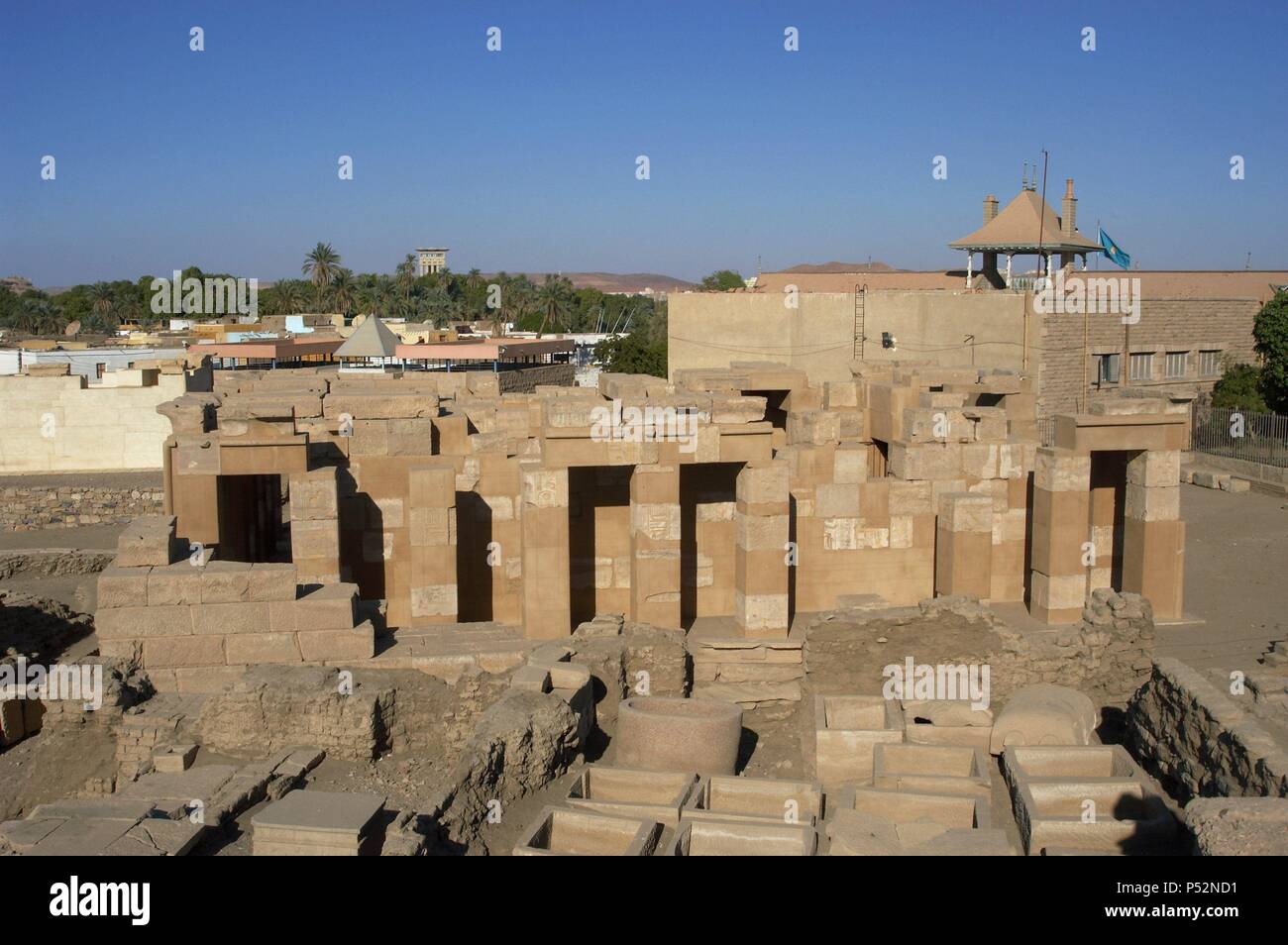 Temple de Satet. Dédié à la Déesse Satet, construit par Tuthmose III. Nouveau Royaume. 18ème dynastie. L'île Eléphantine. L'Égypte. Banque D'Images