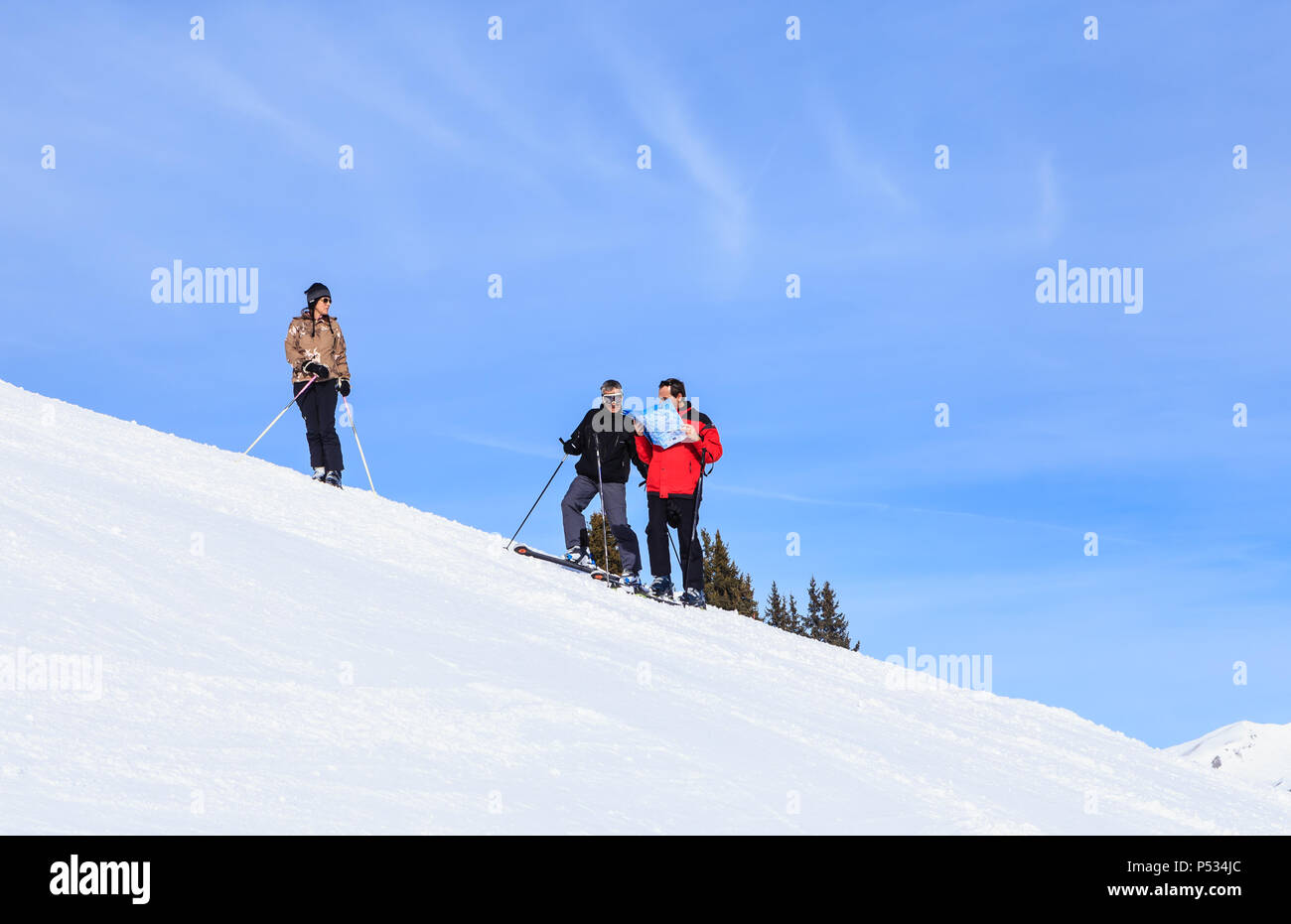 Pistes de ski étant donné le régime. Station de ski Courchevel Banque D'Images