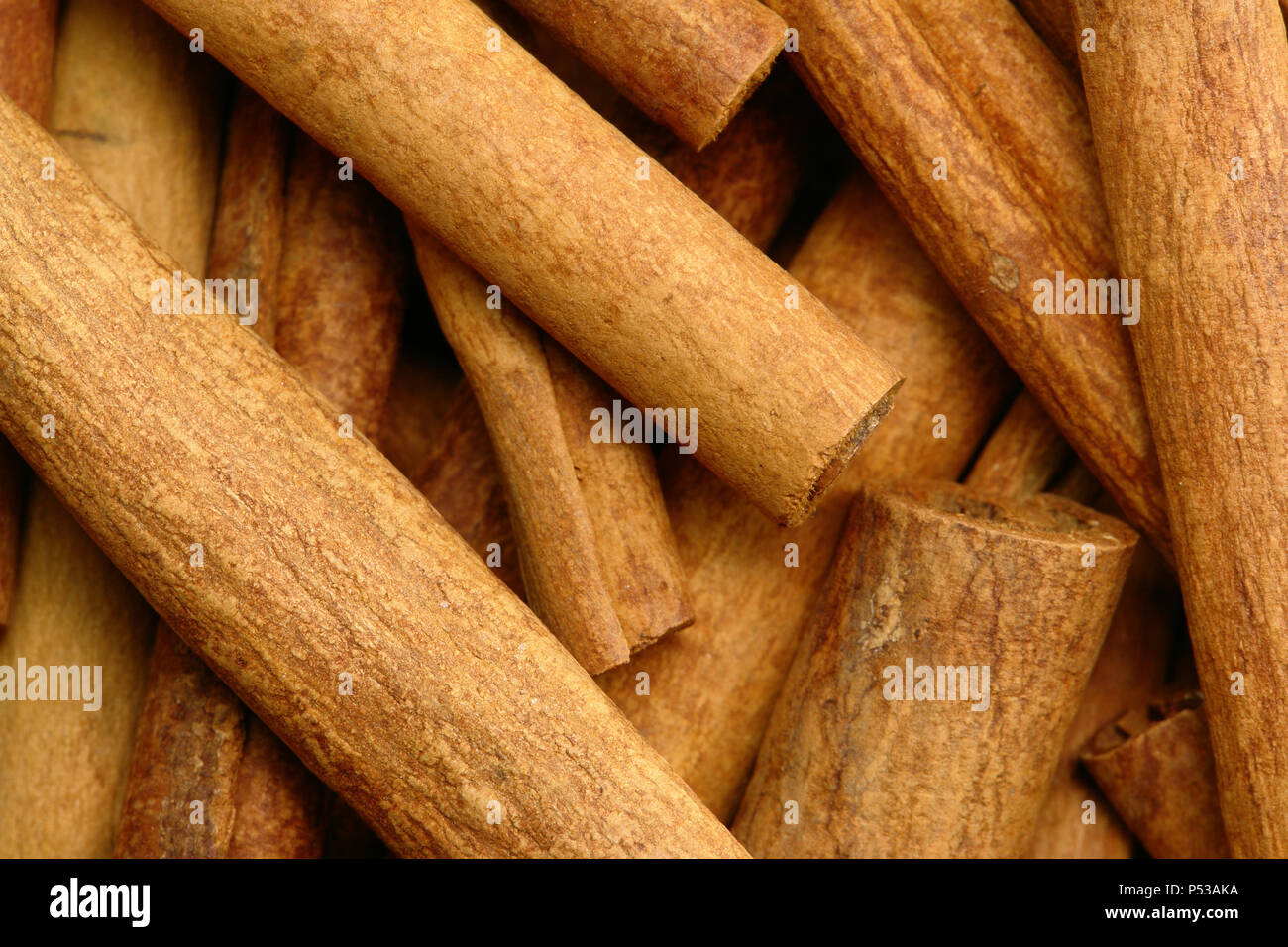 Pile de bâtons de cannelle Banque D'Images