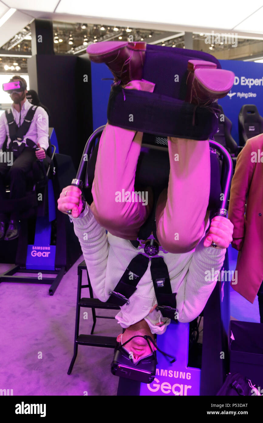 Barcelone,   Espagne - la réalité virtuelle au Mobile World Congress à Barcelone MWC Banque D'Images