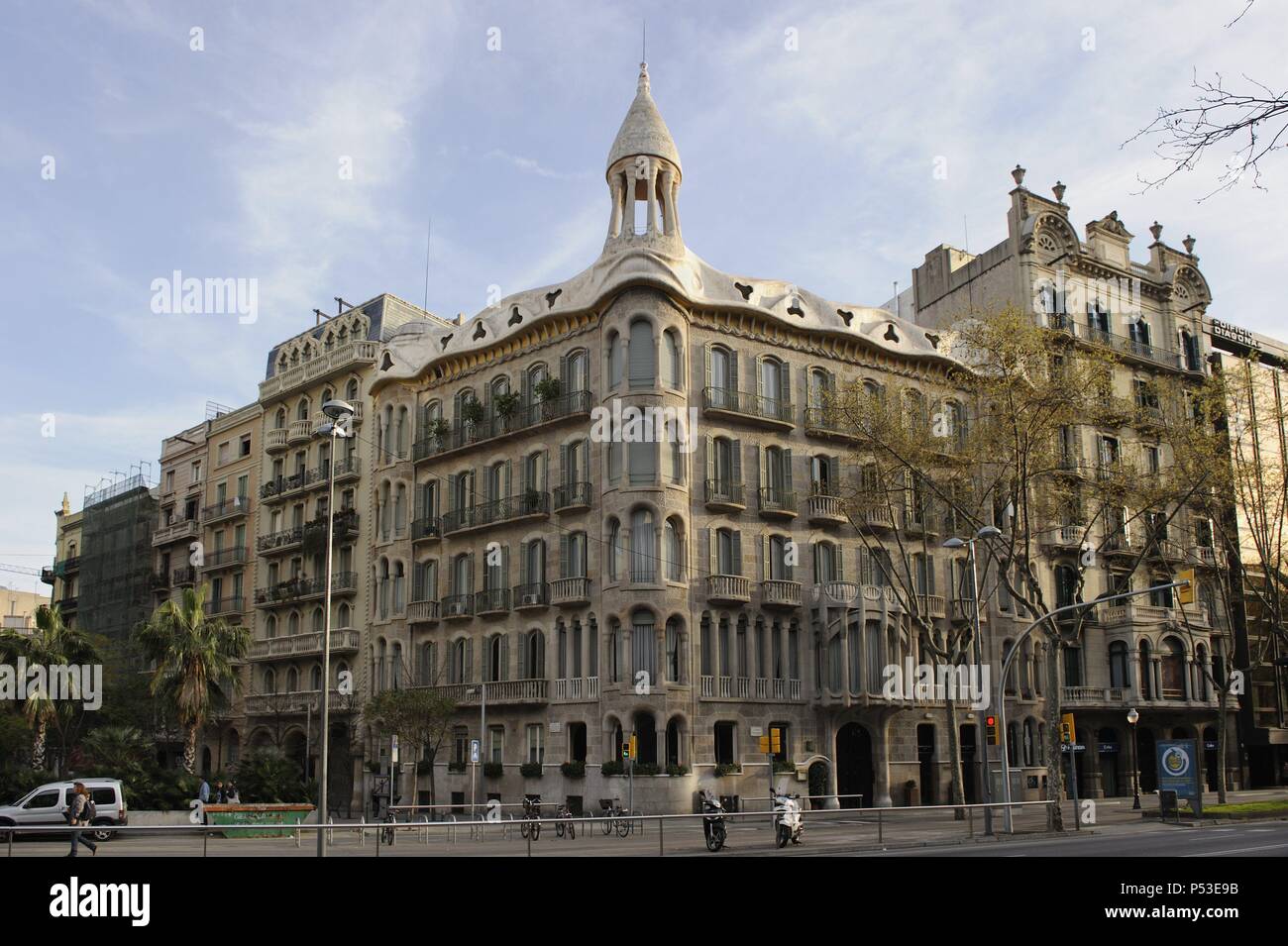 Casa Miquel Sayrach (1915-1918), l'arquitecte Manuel Sayrach, Av. 423 à 425 Diagonal, Barcelone, Catalogne, Espagne. Banque D'Images