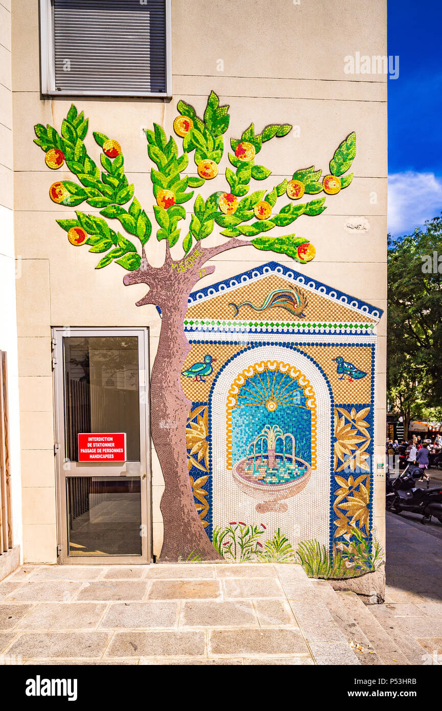 L'art de rue dans les belles ruelles du Marais à Paris, France Banque D'Images