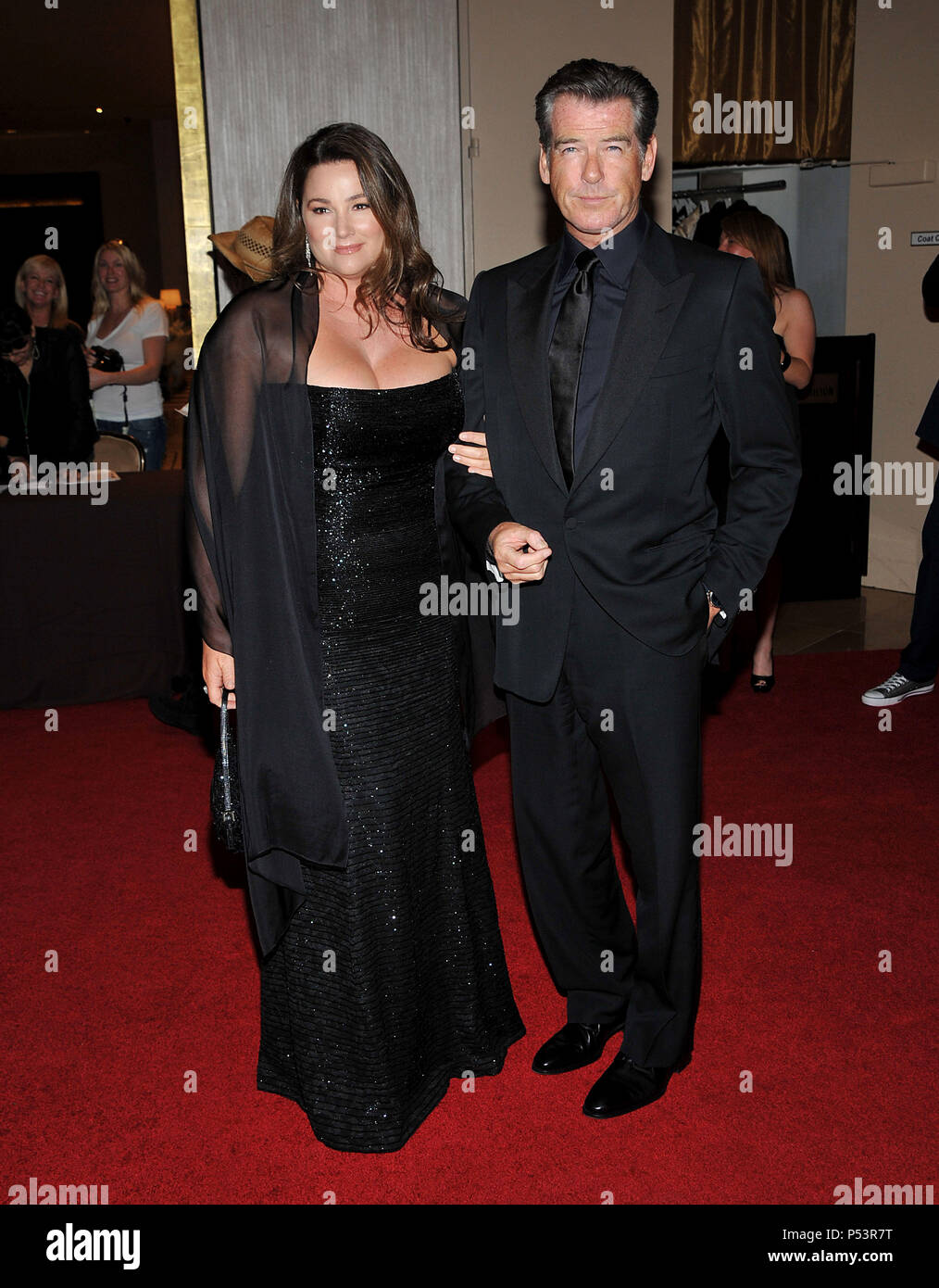 05_ _ _Keely Pierce Brosnan 05 - 24 Genèse Awards au Beverly Hilton à Los Angeles.05_ _ _Keely Pierce Brosnan 05 cas à Hollywood Life - Californie, Red Carpet Event, USA, Cinéma, Célébrités, photographie, Bestof, Arts, Culture et divertissement, Célébrités, Mode de vie meilleure, Hollywood, événement dans la vie d'Hollywood, Californie - Tapis rouge et en coulisses, musique, célébrités, Topix en couple, en famille (mari et femme) et les enfants - les enfants, frères et sœurs, tsuni@Gamma-USA.com Tsuni enquête de crédit / USA, 2010 Banque D'Images