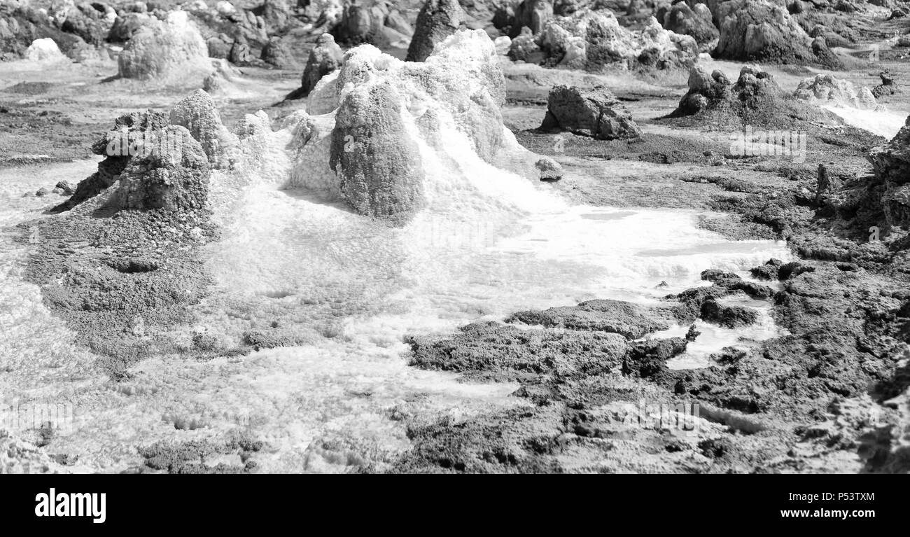 Dans l'Afrique de l'Éthiopie de danakil dépression volcanique de soufre de l'acide et le lac dallol comme dans mars Banque D'Images