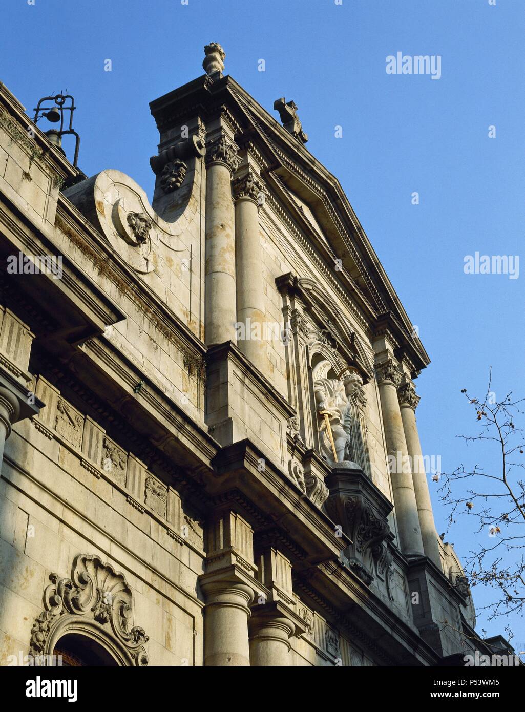 L'Espagne. Barcelone. Église de Sant Miquel del Port, 1753-1755. Construit par Pedro Martin Cermeno (1722-1790). Réformée par Elies Rogent (1821-1897). Baroque. Façade. Banque D'Images