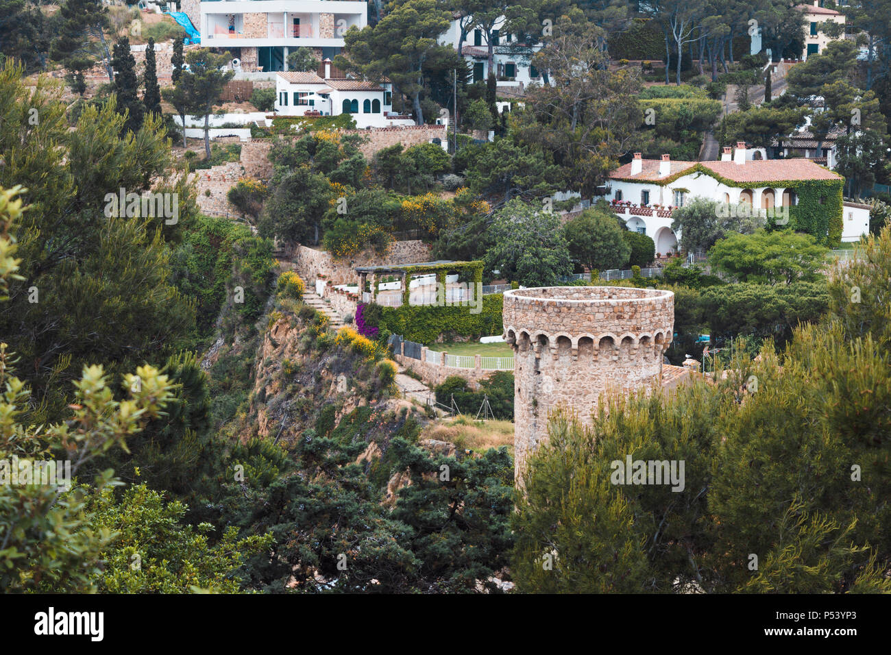 Espagne Costa Brava vacances. Tossa de Mar offre une vue sur la ville. Vacances d'été. Banque D'Images