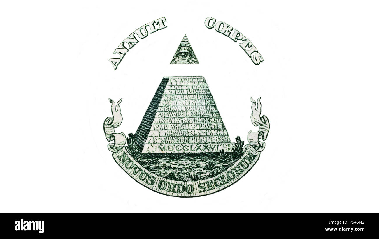 Dollar USA, pyramide, de l'Œil de la Providence. Gros plan extrême.Macro. Pyramide de one dollar bill isolé sur fond blanc. Vous pouvez être utilisé pour la réussite Banque D'Images