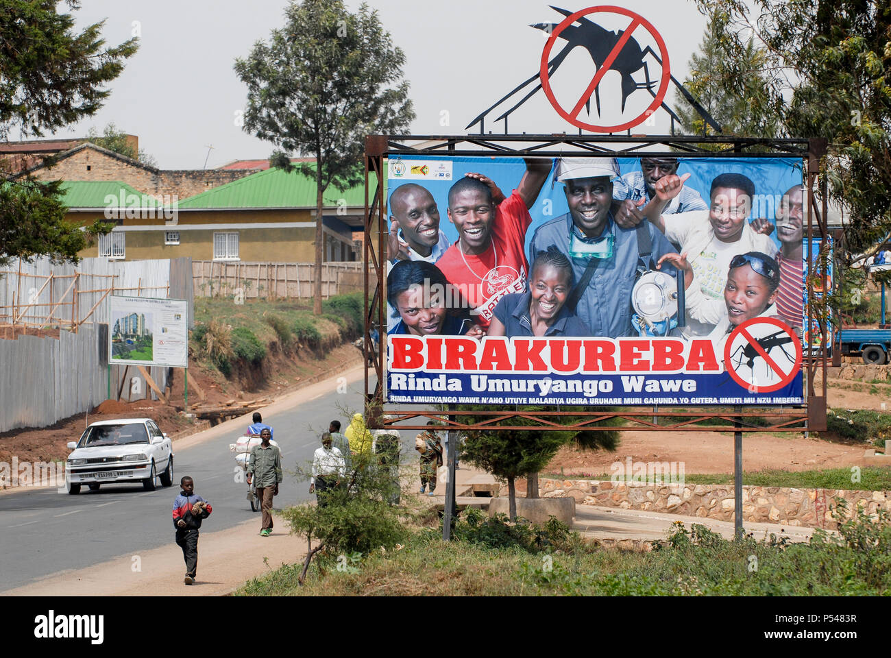 RWANDA, Nyanza, panneau d'affichage de la campagne de sensibilisation et de prévention du paludisme / RUANDA, Nyanza, Malaria Aufklaerung Banque D'Images