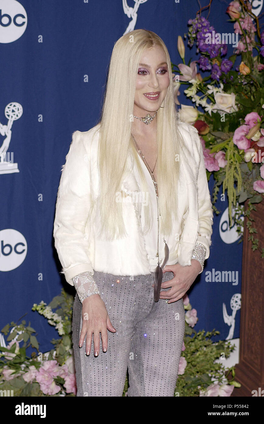 Cher événement dans la vie d'Hollywood, Californie - Red Carpet Event, Vertical, USA, Cinéma, Célébrités, photographie, Bestof, Arts, Culture et divertissement, Célébrités Topix fashion / du tapis rouge-, une personne, Vertical, Best of, Hollywood la vie, événement dans la vie d'Hollywood, Californie - Tapis rouge et en backstage, USA, Cinéma, Célébrités, cinéma, télévision, Célébrités célébrités musique, photographie, Arts et culture, Bestof, divertissement, Topix vertical, les trois quarts, de la mode, de crédit Tsuni / USA Banque D'Images