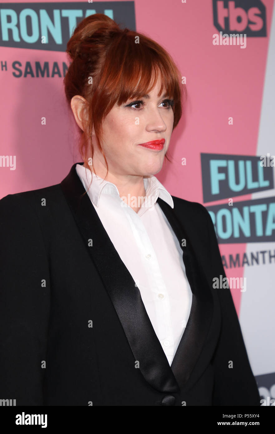 Le SCT 'face avec Samantha Bee' FYC Tapis Rouge a eu lieu à la Writers Guild Theatre - Molly Ringwald d' arrivées : où : Los Angeles, California, United States Quand : 24 mai 2018 Credit : Sheri/WENN.com Determan Banque D'Images