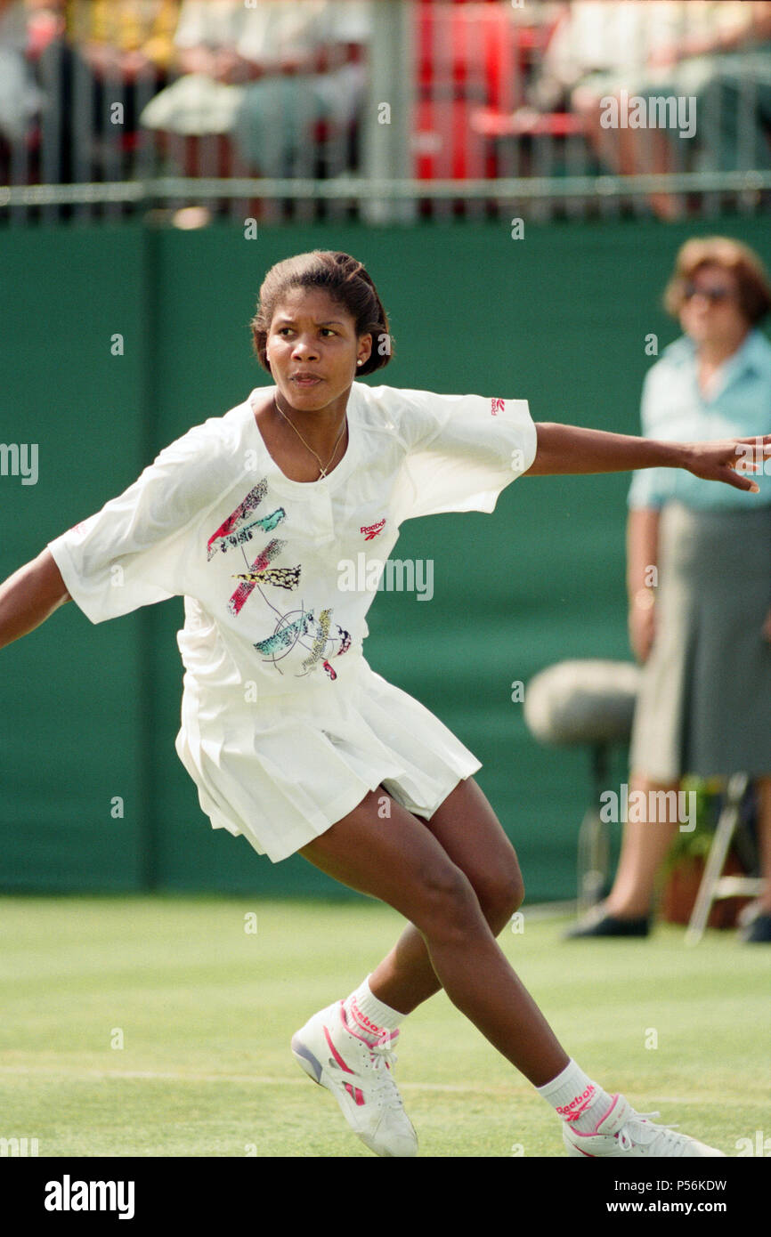 La finale de la DFS Classic à Edgbaston Priory. United States Lori McNeil (photo) a battu United States Zina Garrison-Jackson 6-4, 2-6, 6-3. 13 juin 1993. Banque D'Images