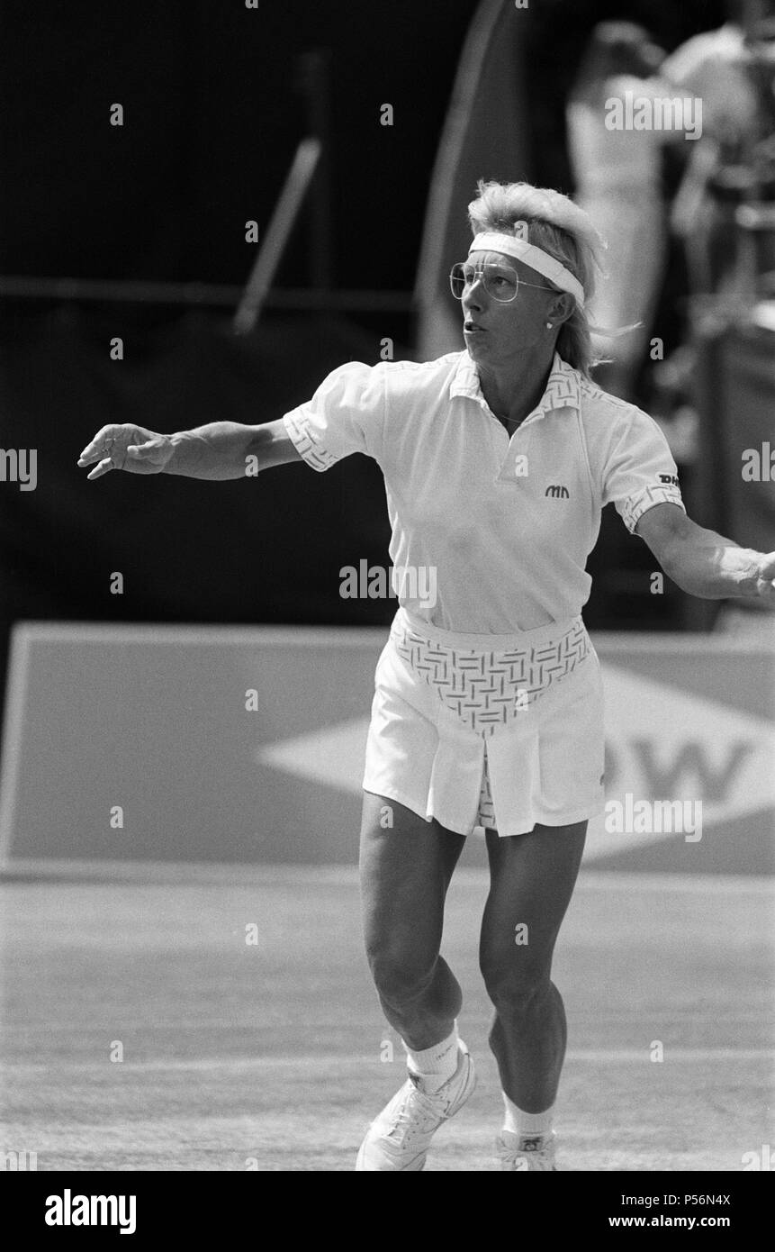 La finale dames du tournoi de tennis classique Dow à l'Edgbaston Priory Club. Sur la photo, Martina Navratilova en action. 18 juin 1989. Banque D'Images