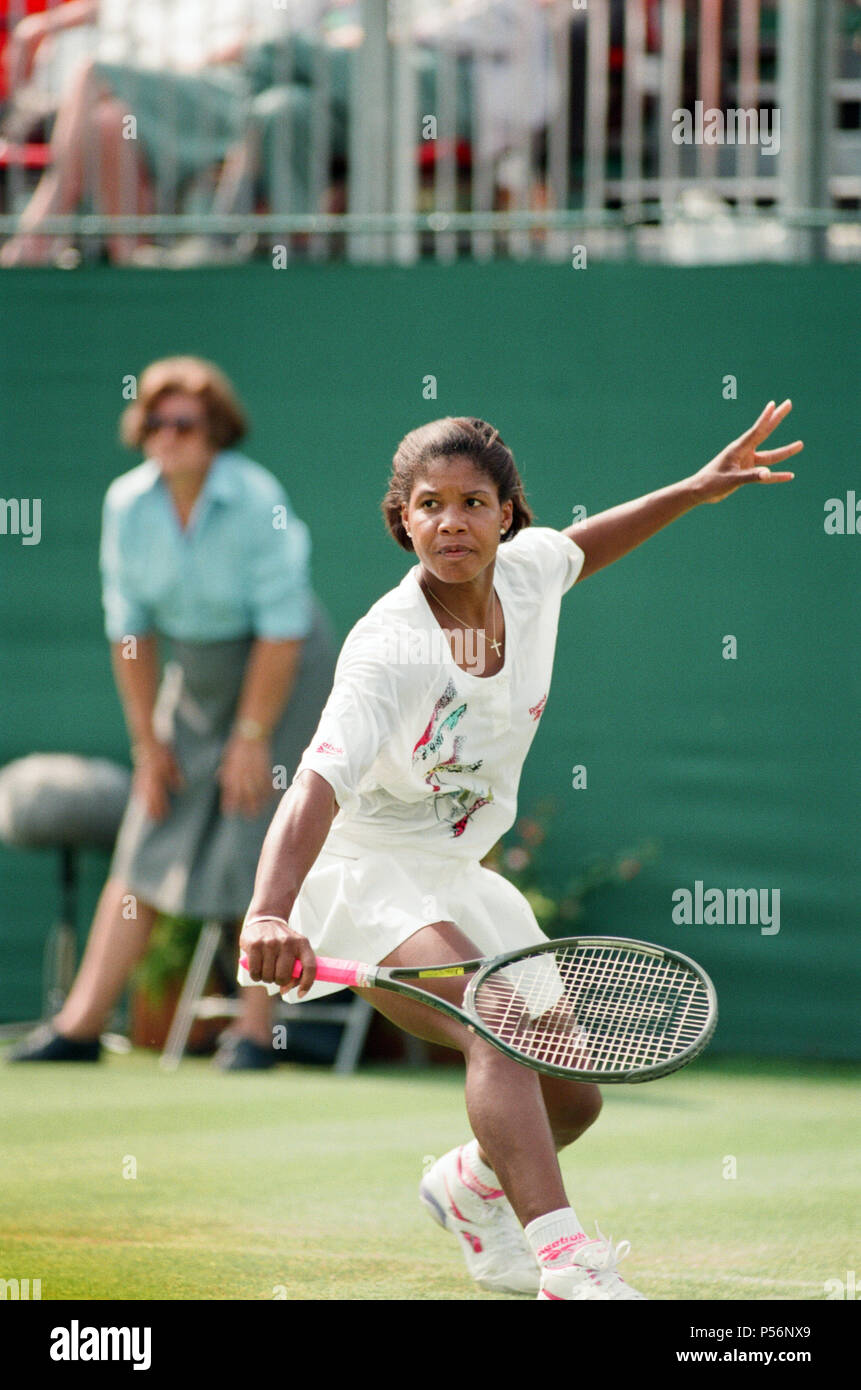 La finale de la DFS Classic à Edgbaston Priory. United States Lori McNeil (photo) a battu United States Zina Garrison-Jackson 6-4, 2-6, 6-3. 13 juin 1993. Banque D'Images