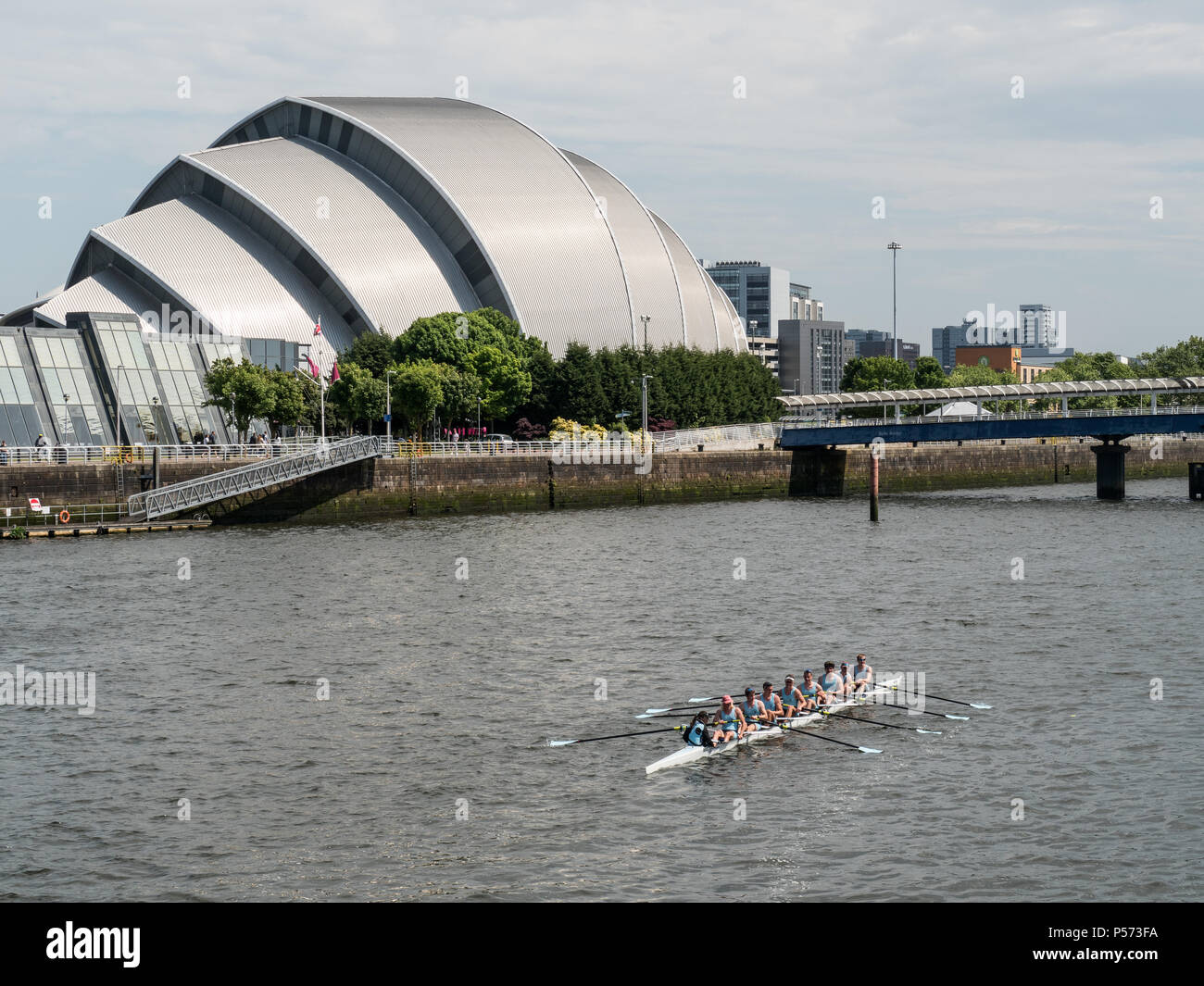 Par rapport à l'Université de Glasgow Édimbourg Course de bateau sur la rivière Clyde 2018 Banque D'Images