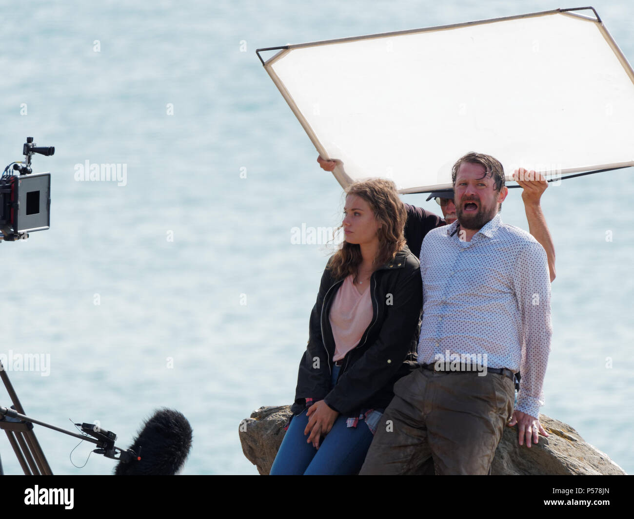 Newquay, Cornwall, UK. 25 Jun, 2018. Rosamunde Pilcher matin orageux de l'amour dans la nuit lieu de tournage, avec Matthias Brandt Harreby,Johanna Poules, Gabriel Merz, UK, le 25, juin, 2018 Robert Taylor/Alamy Live News. Newquay, Cornwall, UK. Crédit : Robert Taylor/Alamy Live News Banque D'Images