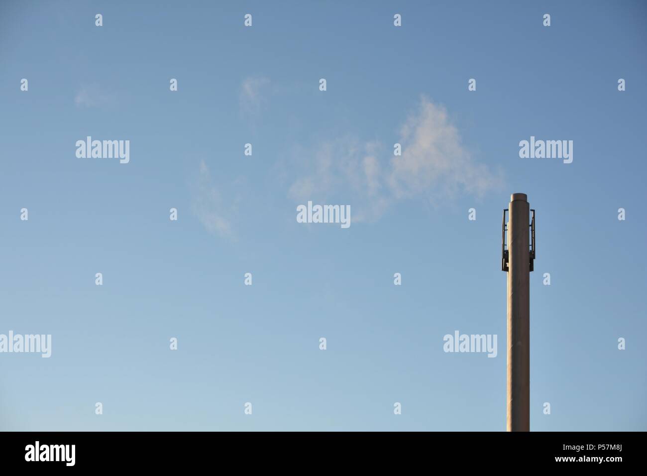 Cheminée d'une usine Banque D'Images