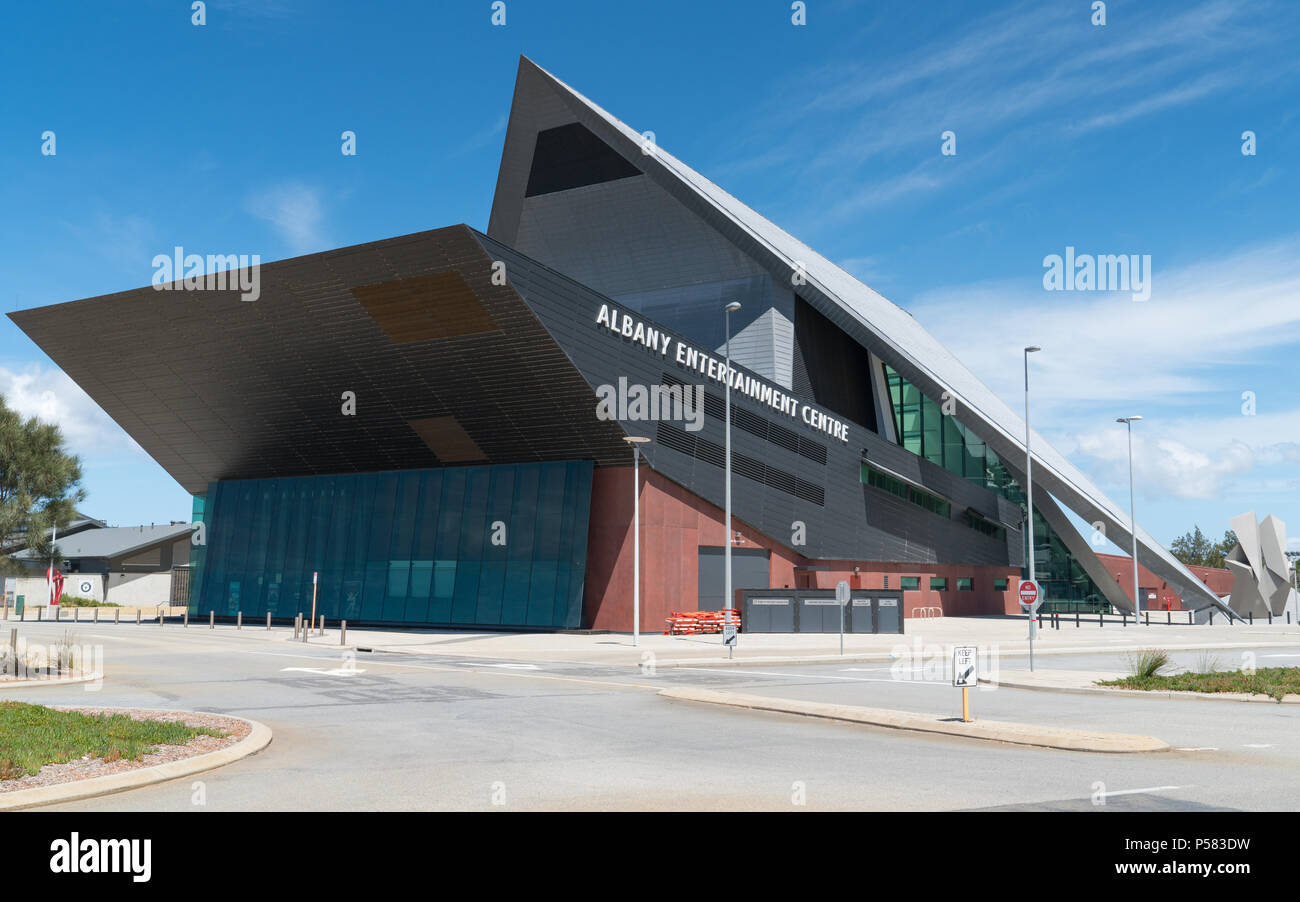 ALBANY, AUSTRALIE - Février 5, 2018 : Centre de loisirs, l'architecture moderne à Albany le 5 février 2018 dans l'ouest de l'Australie Banque D'Images