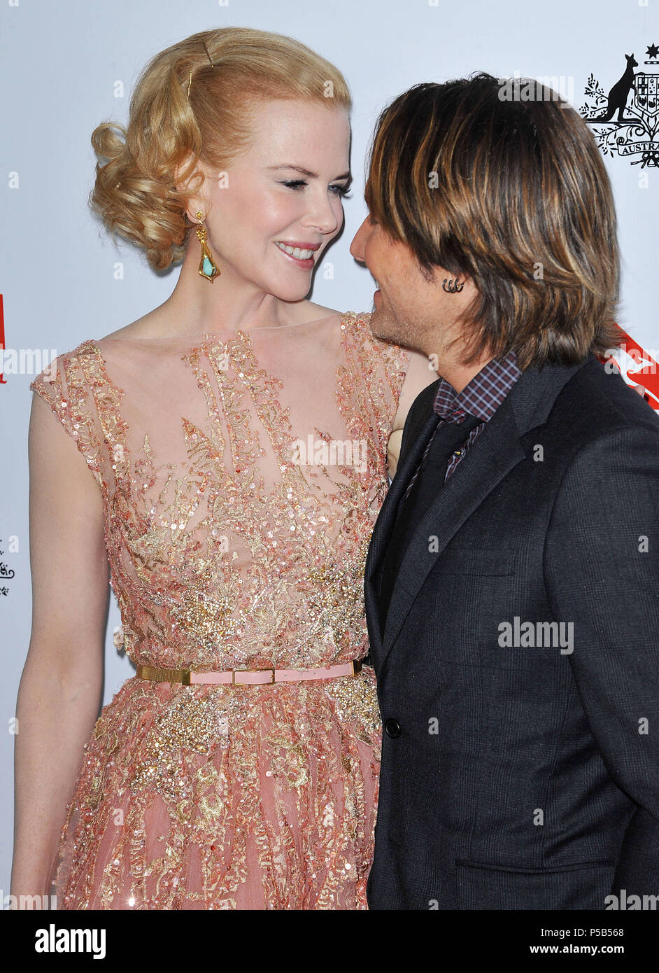 Nicole Kidman et Keith Urban au G'DAY USA Black Tie Gala - 2013 à l'hôtel JW Marriot Hotel à Los Angeles.Nicole Kidman et Keith Urban  078 ------------- Red Carpet Event, Vertical, USA, Cinéma, Célébrités, photographie, Bestof, Arts, Culture et divertissement, Célébrités Topix fashion / Vertical, Best of, événement dans la vie d'Hollywood, Californie - Tapis rouge et en backstage, USA, Cinéma, Célébrités, cinéma, télévision, Célébrités célébrités musique, photographie, Arts et culture, Bestof, divertissement, Topix, verticale de la famille de l'année , 2013, enquête tsuni@Gamma- Banque D'Images