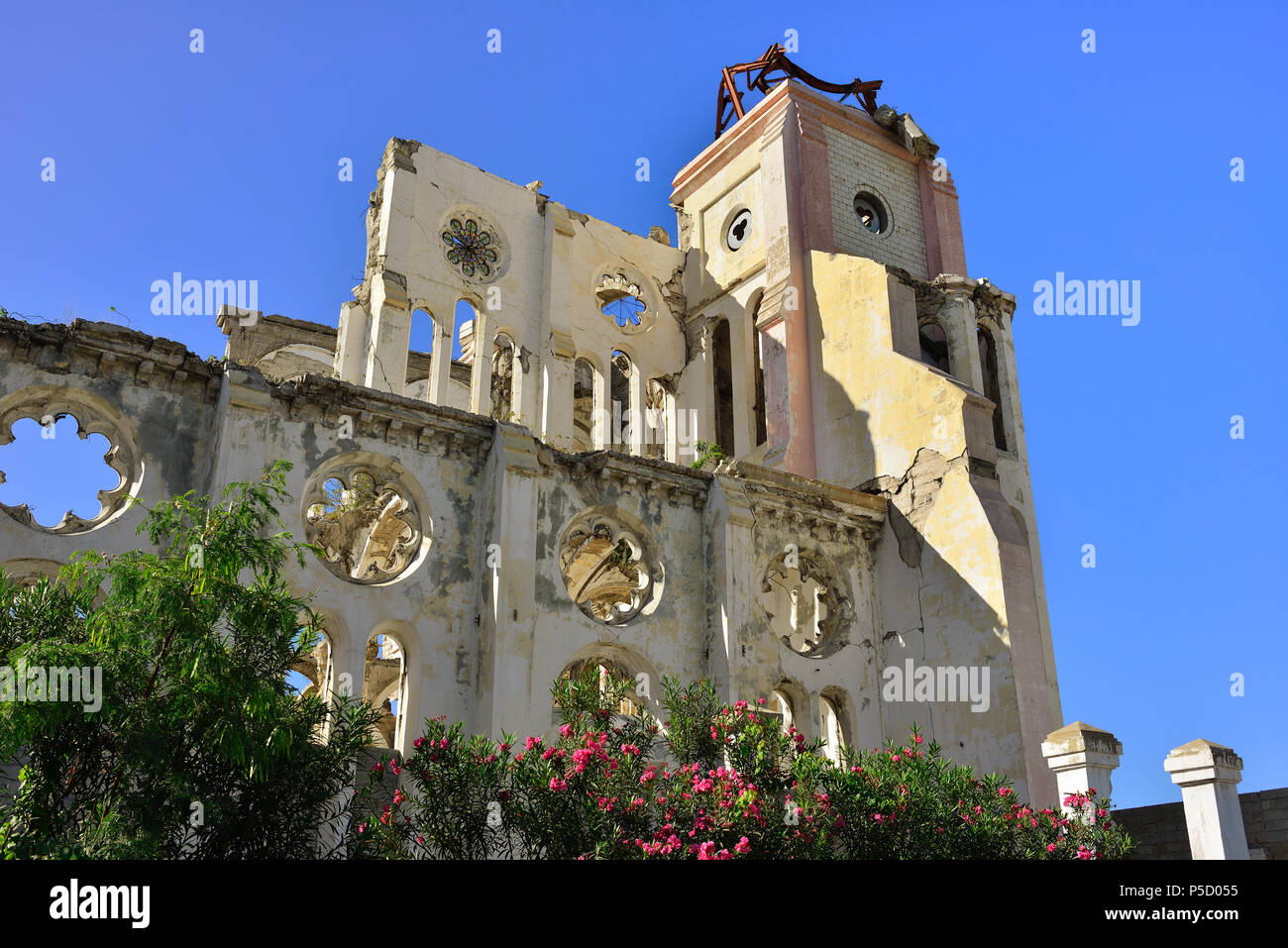 Ruines de la cathédrale dans la ville de Port-au-Prince, Haïti Banque D'Images