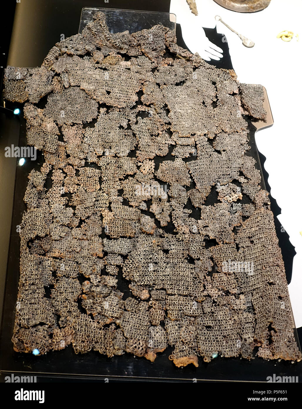 323 Chain mail tunique, 'Furstengrabes', Gammertingen, Kreis Sigmaringen, fer à repasser - Landesmuseum Württemberg, Stuttgart - Allemagne - DSC02905 Banque D'Images